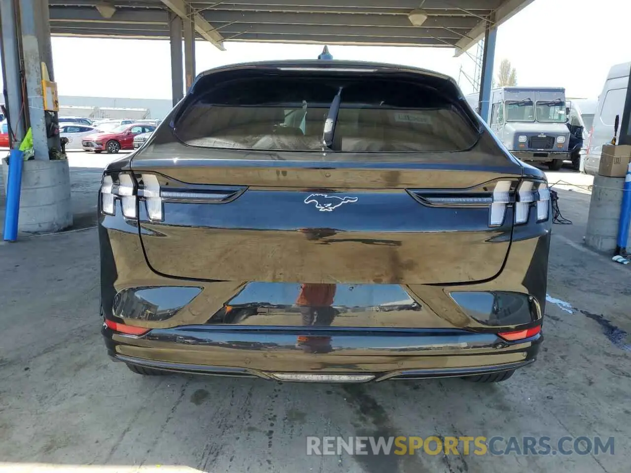 6 Photograph of a damaged car 3FMTK3SUXPMA96957 FORD MUSTANG 2023