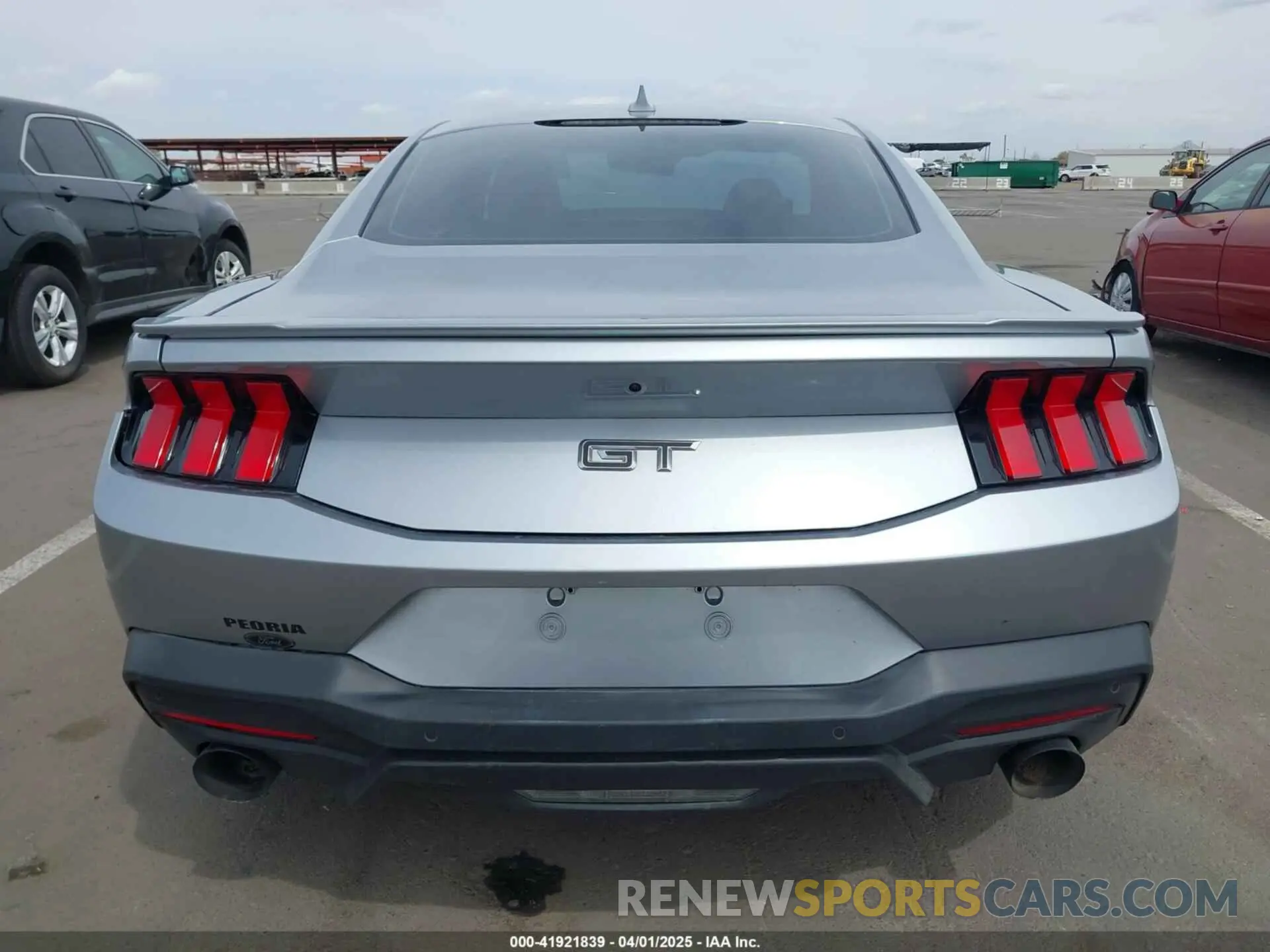 16 Photograph of a damaged car 1FA6P8CF0R5404605 FORD MUSTANG 2024