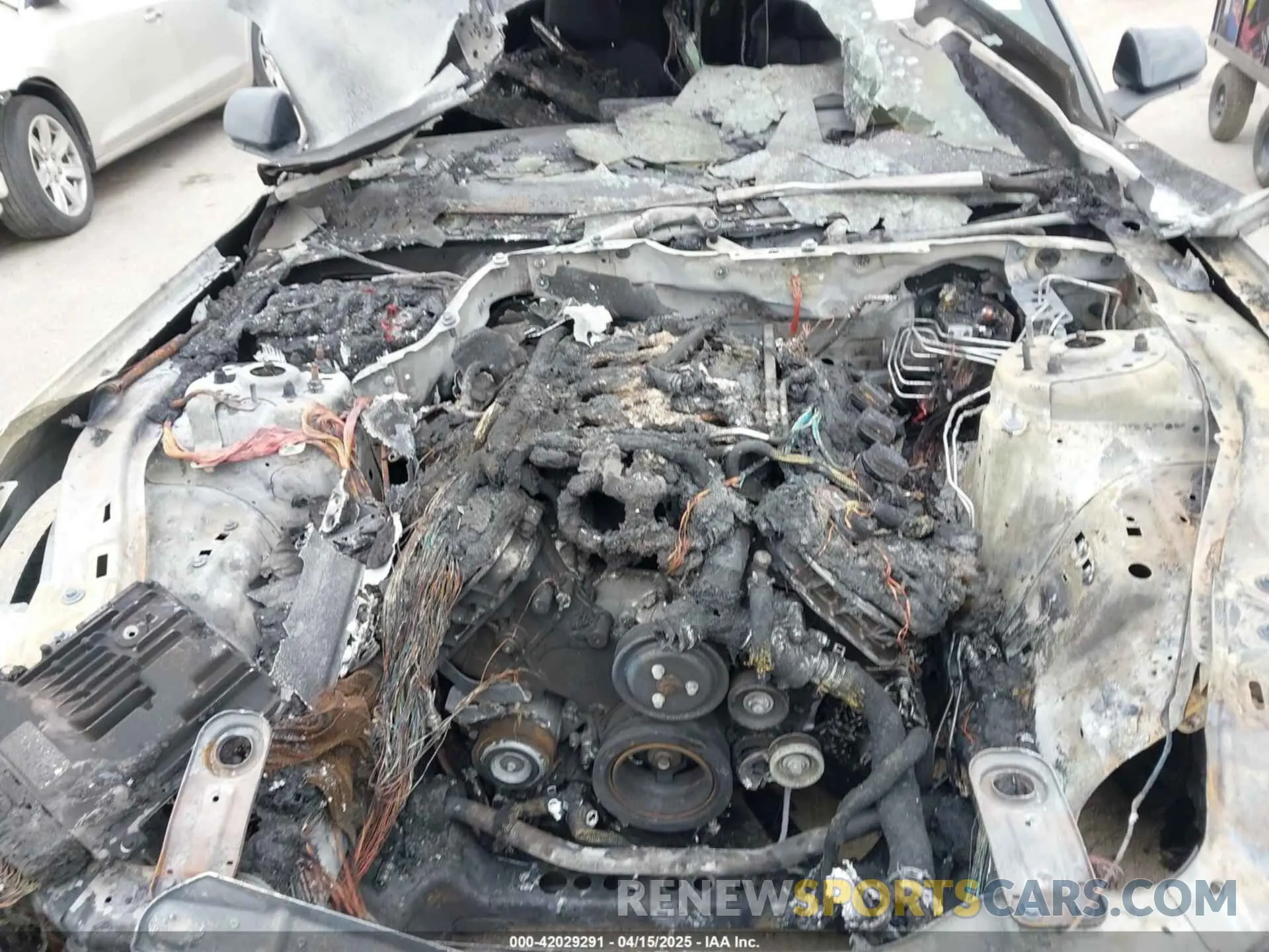 10 Photograph of a damaged car 1FA6P8CF0R5409089 FORD MUSTANG 2024