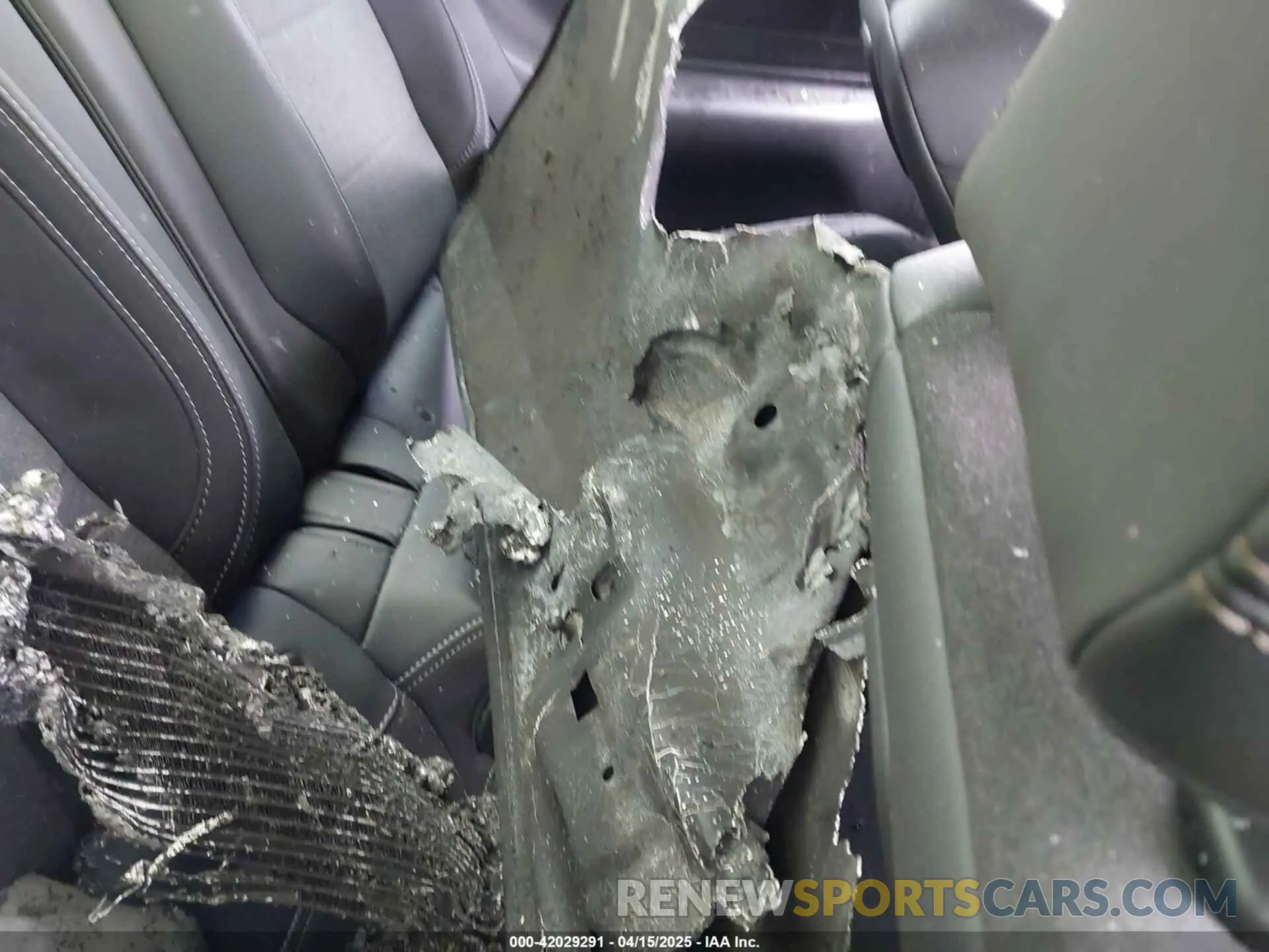 8 Photograph of a damaged car 1FA6P8CF0R5409089 FORD MUSTANG 2024