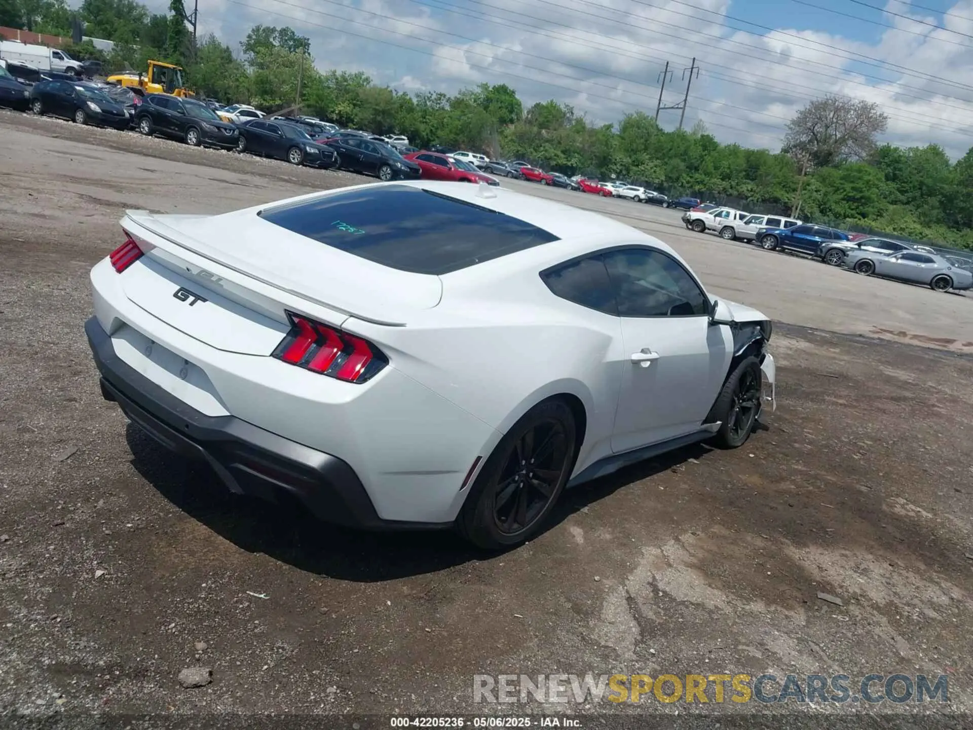 4 Photograph of a damaged car 1FA6P8CF0R5411649 FORD MUSTANG 2024