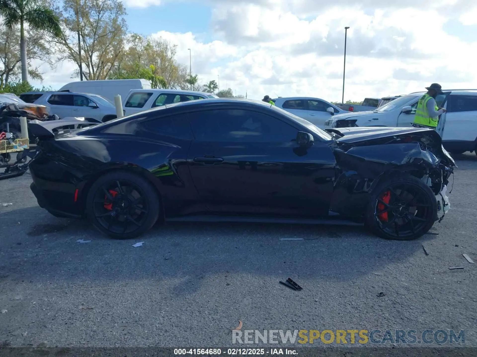 13 Photograph of a damaged car 1FA6P8CF0R5417998 FORD MUSTANG 2024