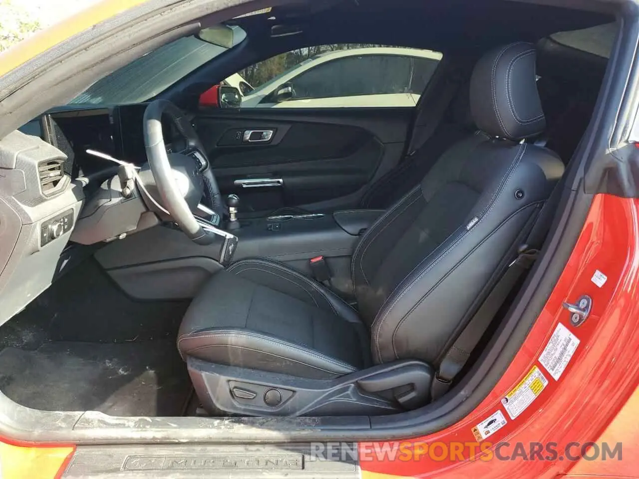 7 Photograph of a damaged car 1FA6P8CF1R5412101 FORD MUSTANG 2024