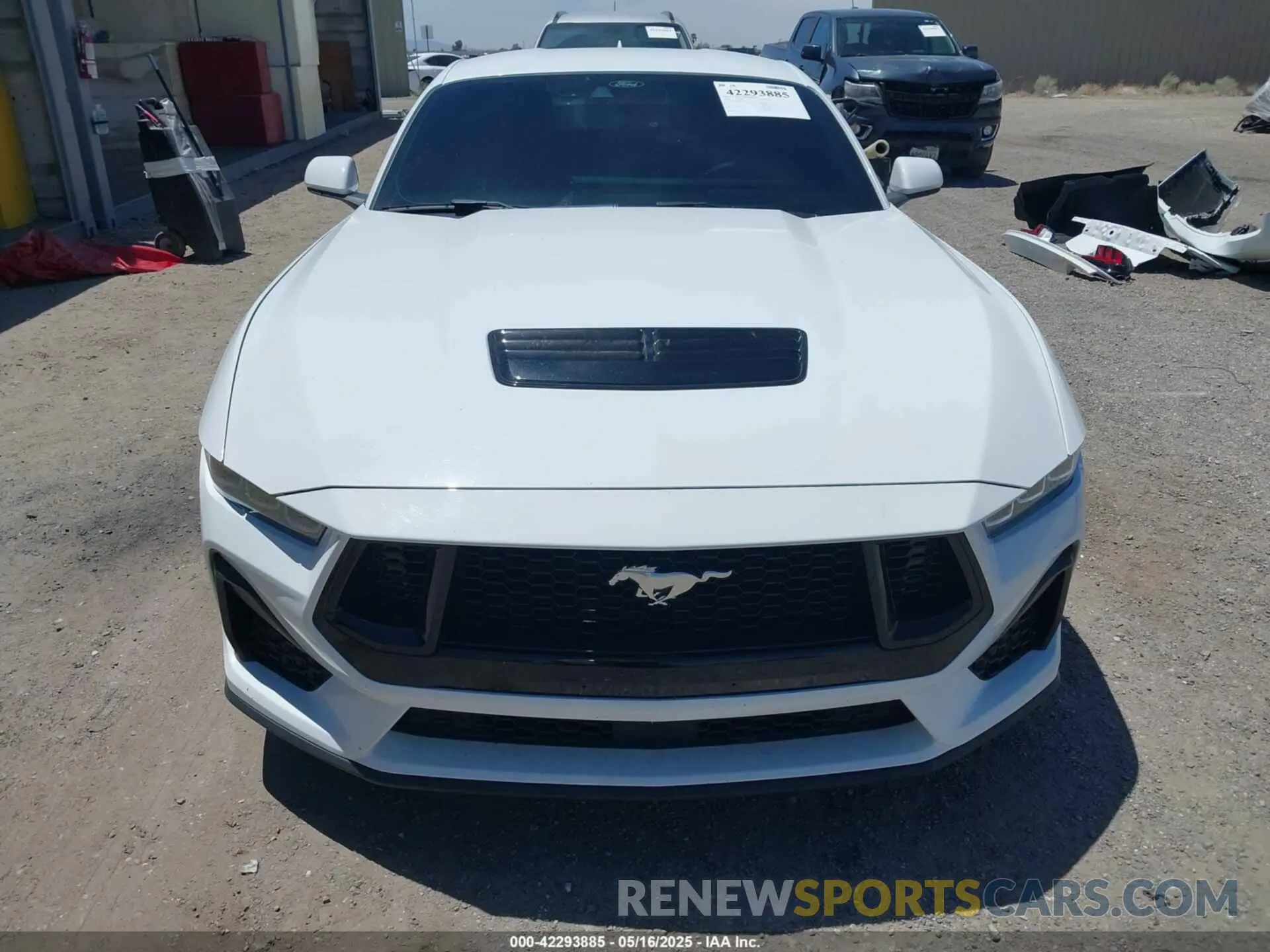 13 Photograph of a damaged car 1FA6P8CF1R5412664 FORD MUSTANG 2024