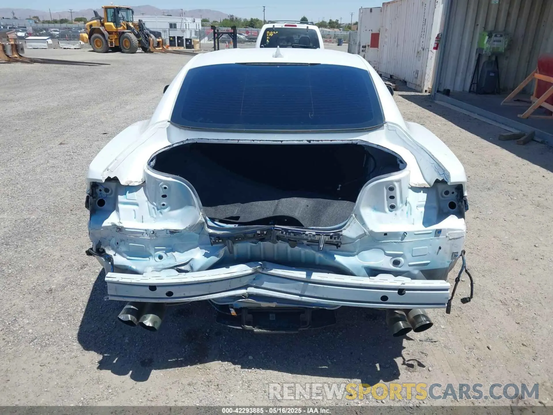 17 Photograph of a damaged car 1FA6P8CF1R5412664 FORD MUSTANG 2024