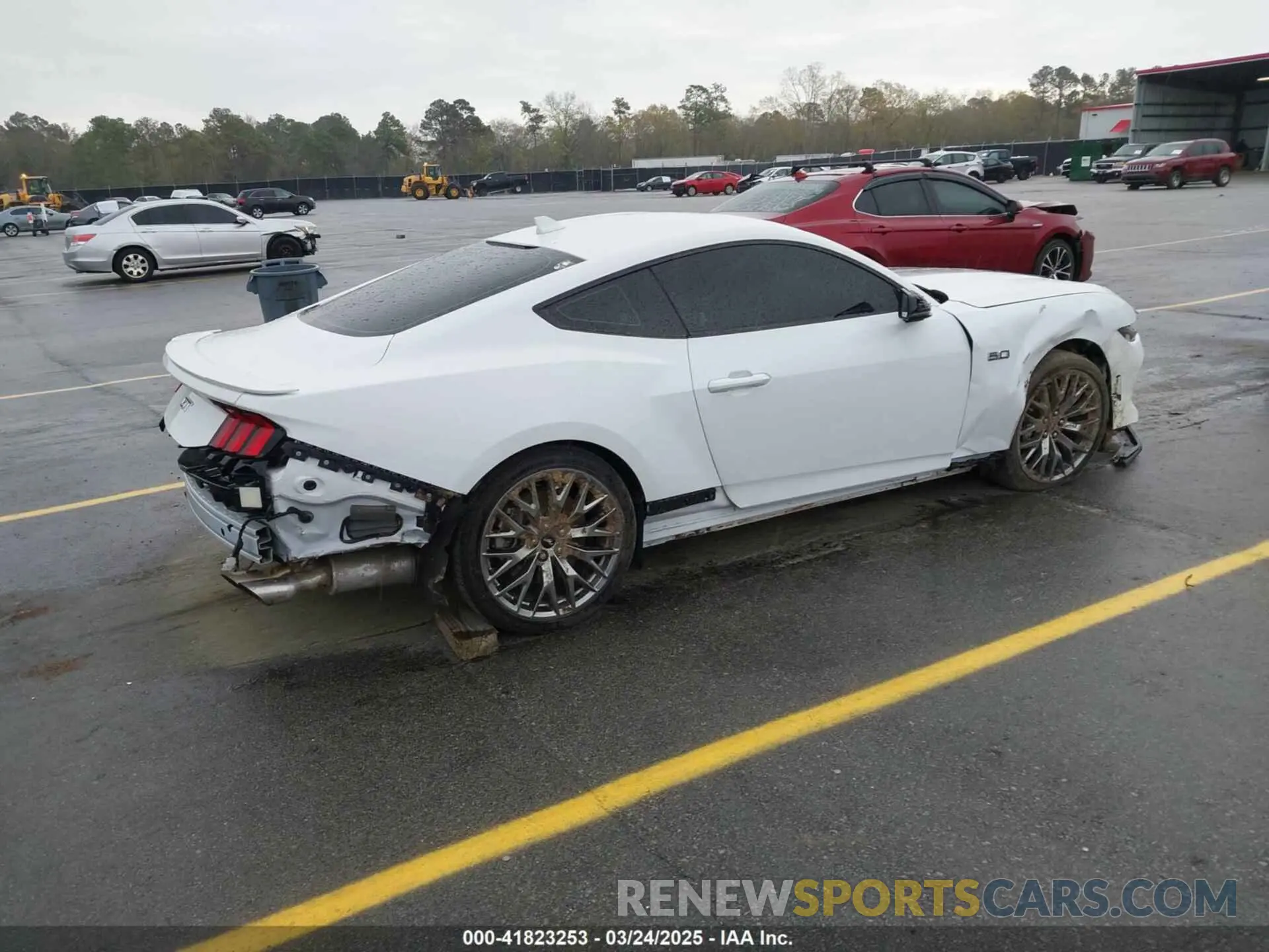 4 Photograph of a damaged car 1FA6P8CF1R5414818 FORD MUSTANG 2024