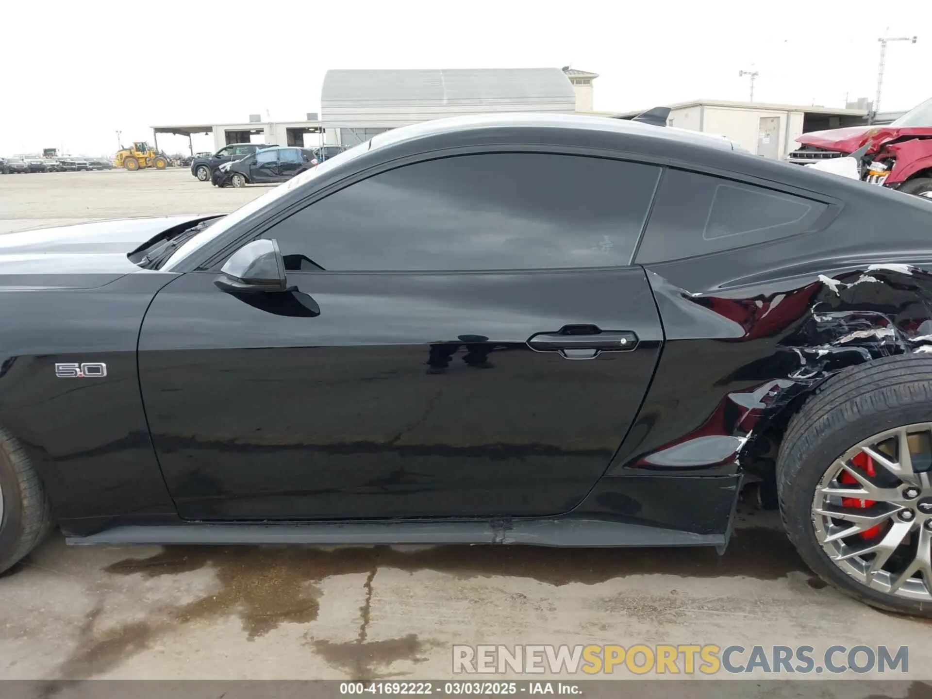 15 Photograph of a damaged car 1FA6P8CF1R5418108 FORD MUSTANG 2024