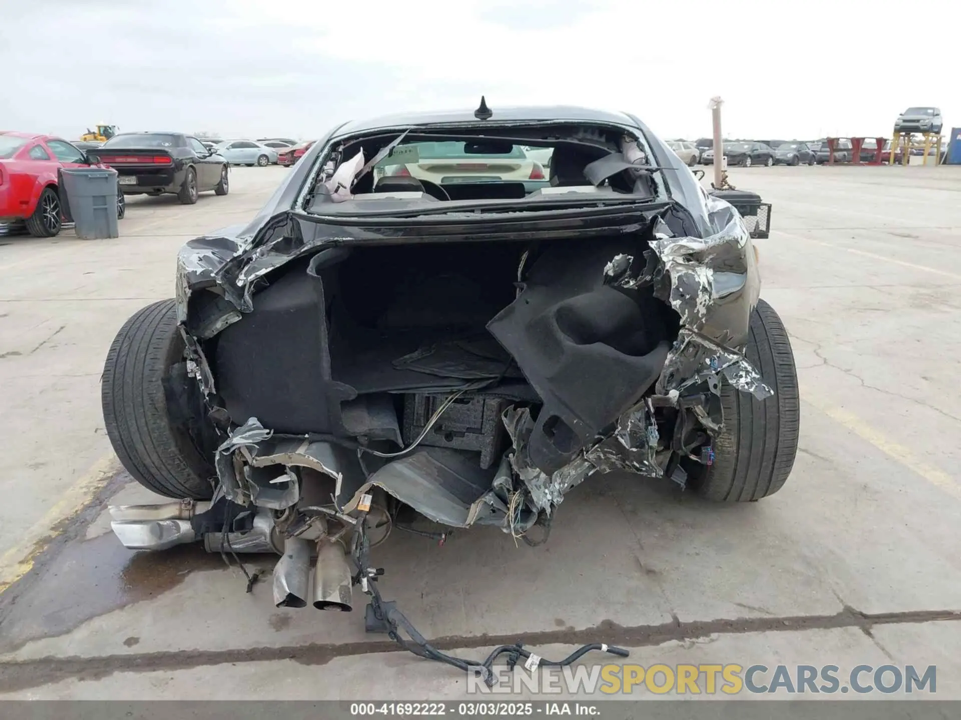 17 Photograph of a damaged car 1FA6P8CF1R5418108 FORD MUSTANG 2024