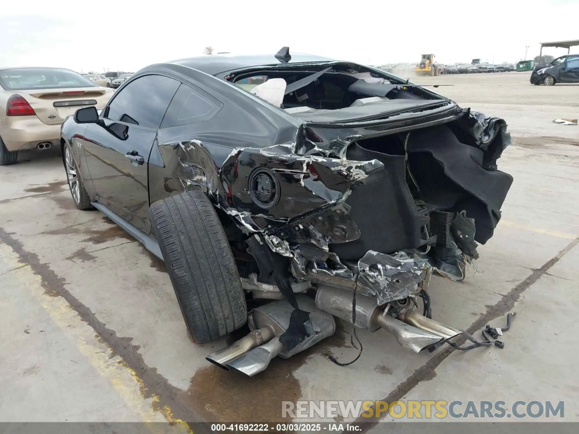 3 Photograph of a damaged car 1FA6P8CF1R5418108 FORD MUSTANG 2024