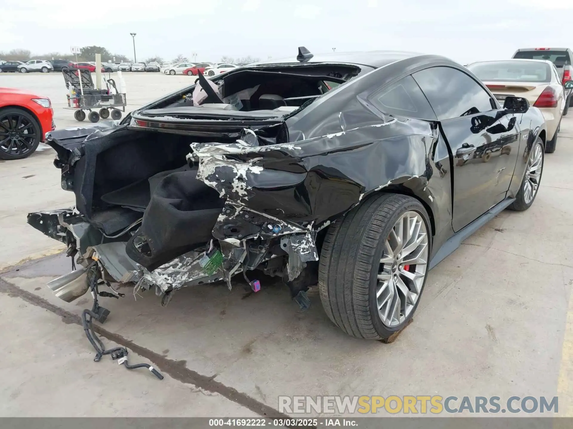4 Photograph of a damaged car 1FA6P8CF1R5418108 FORD MUSTANG 2024
