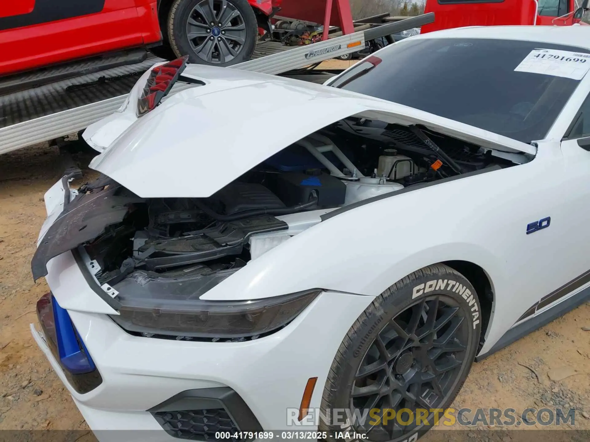 19 Photograph of a damaged car 1FA6P8CF1R5428590 FORD MUSTANG 2024