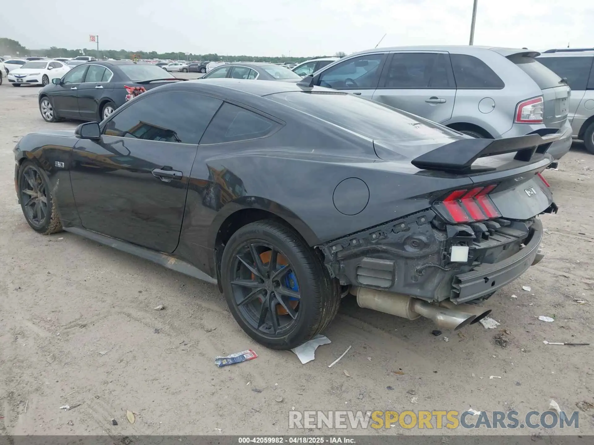 3 Photograph of a damaged car 1FA6P8CF1R5435071 FORD MUSTANG 2024