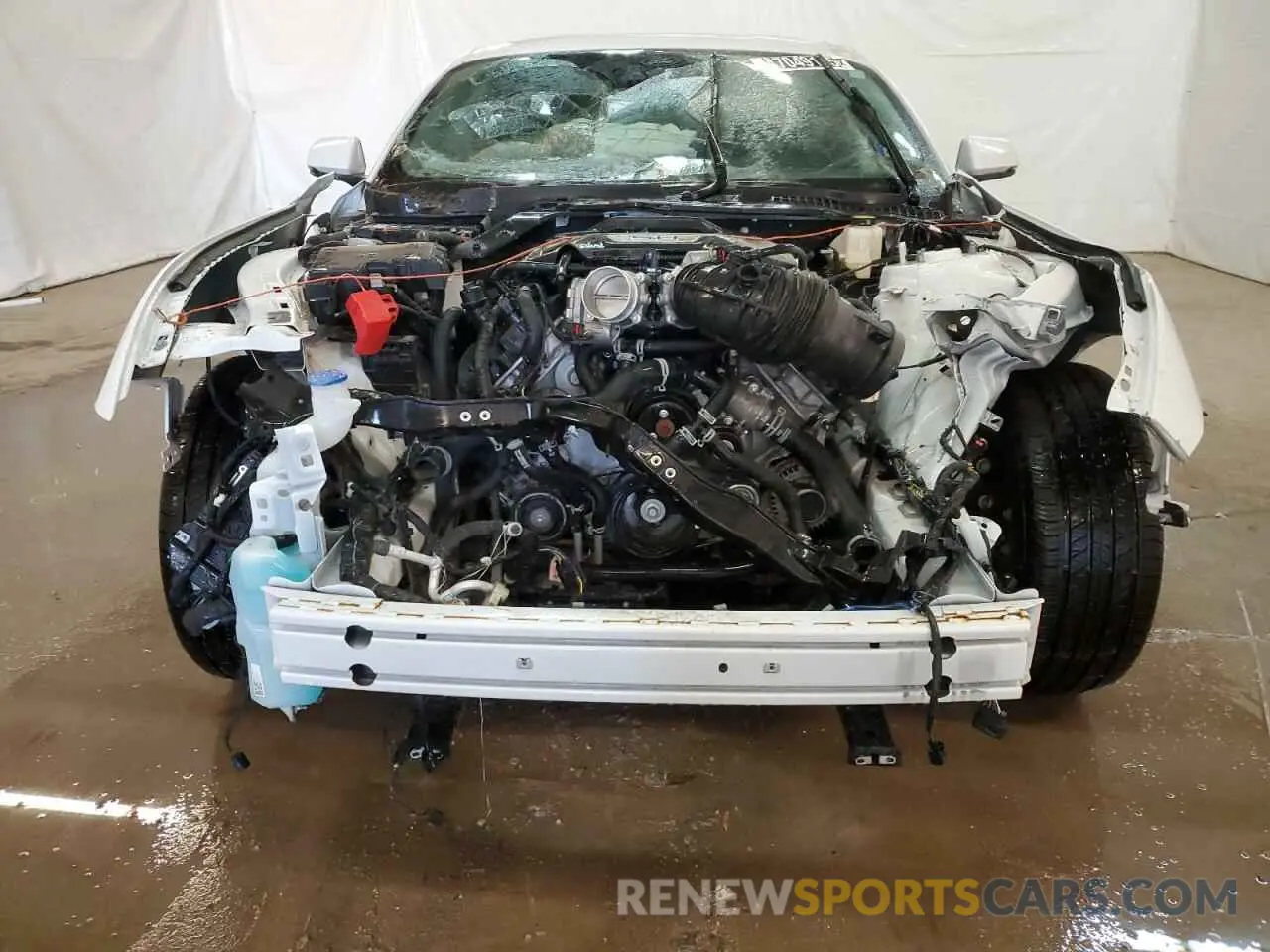 5 Photograph of a damaged car 1FA6P8CF2R5400362 FORD MUSTANG 2024