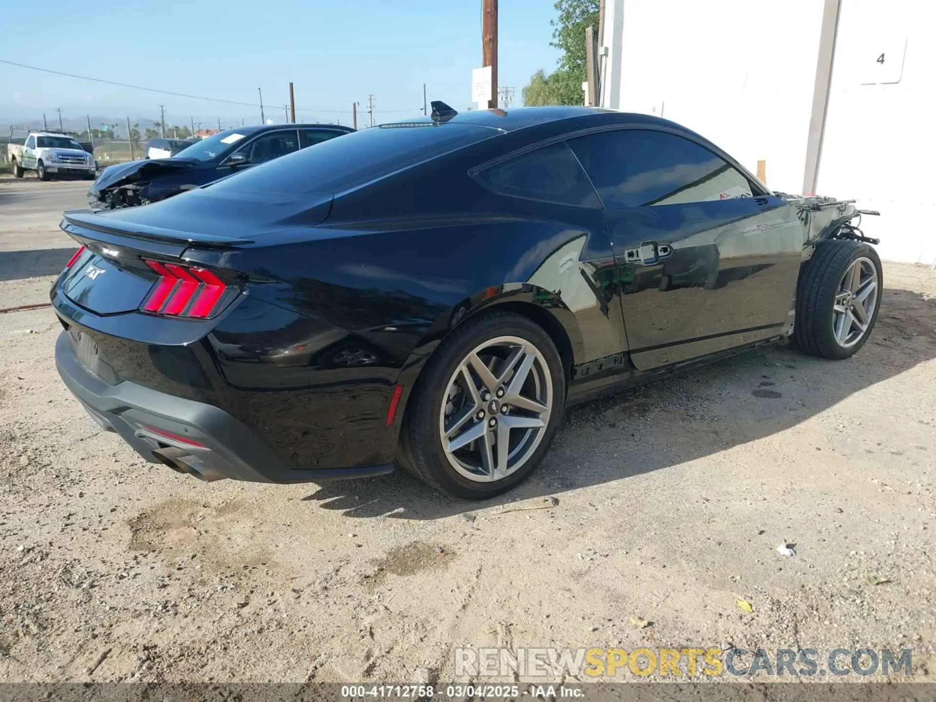 4 Photograph of a damaged car 1FA6P8CF2R5420174 FORD MUSTANG 2024