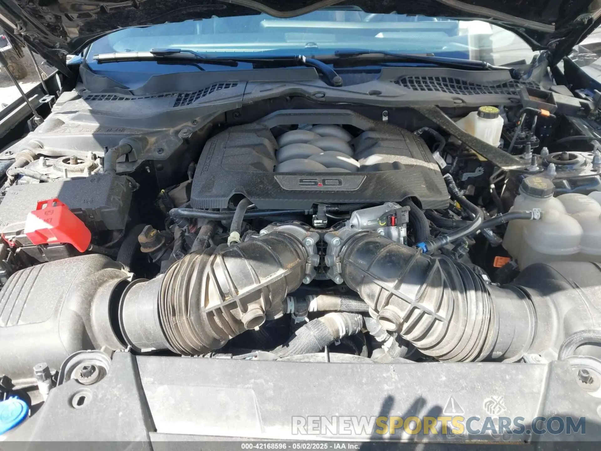 10 Photograph of a damaged car 1FA6P8CF3R5401875 FORD MUSTANG 2024