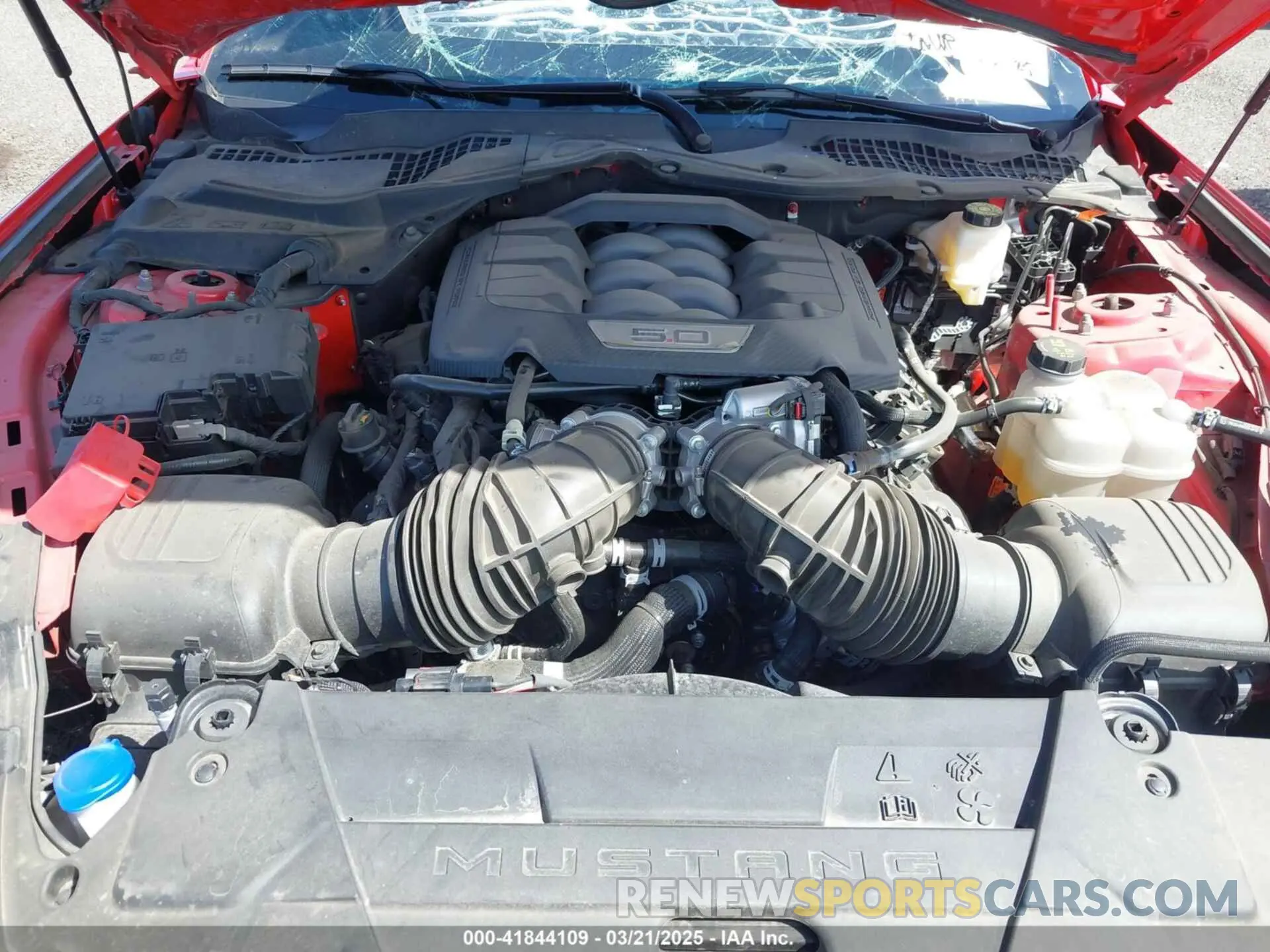 10 Photograph of a damaged car 1FA6P8CF4R5400881 FORD MUSTANG 2024