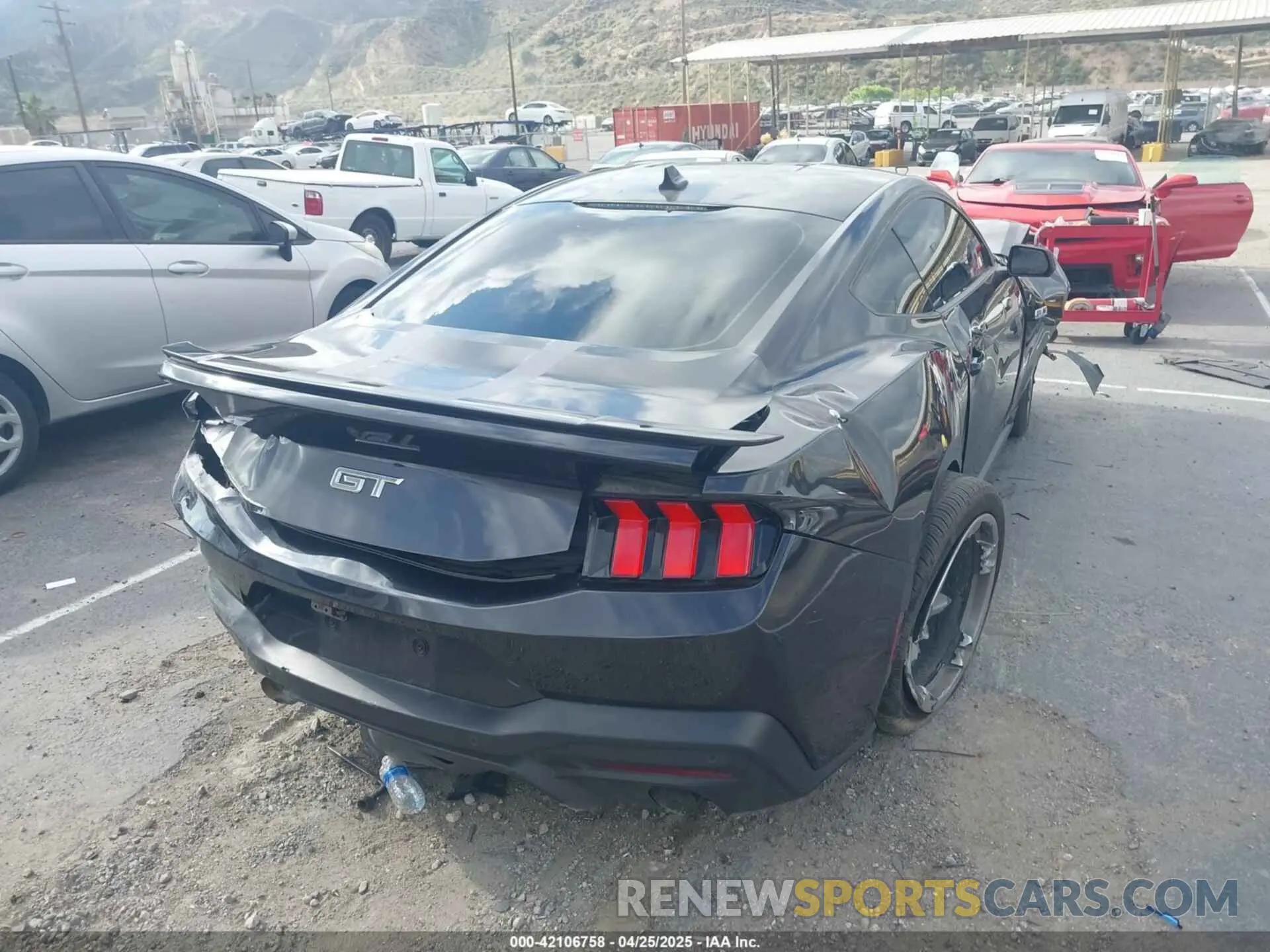 4 Photograph of a damaged car 1FA6P8CF4R5411265 FORD MUSTANG 2024