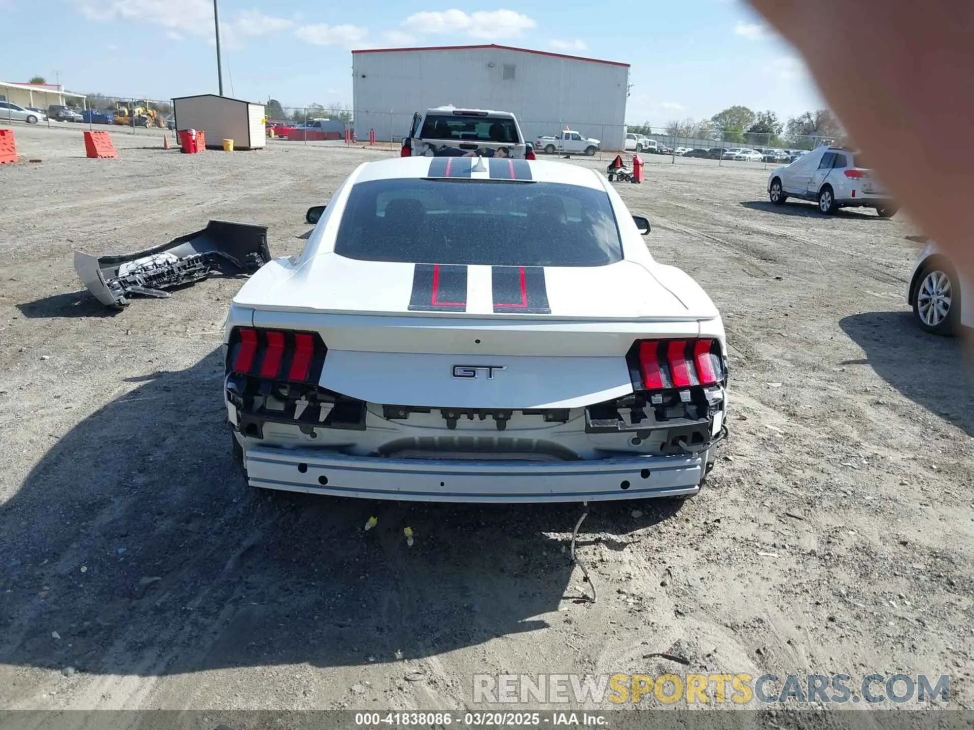 16 Photograph of a damaged car 1FA6P8CF4R5411654 FORD MUSTANG 2024