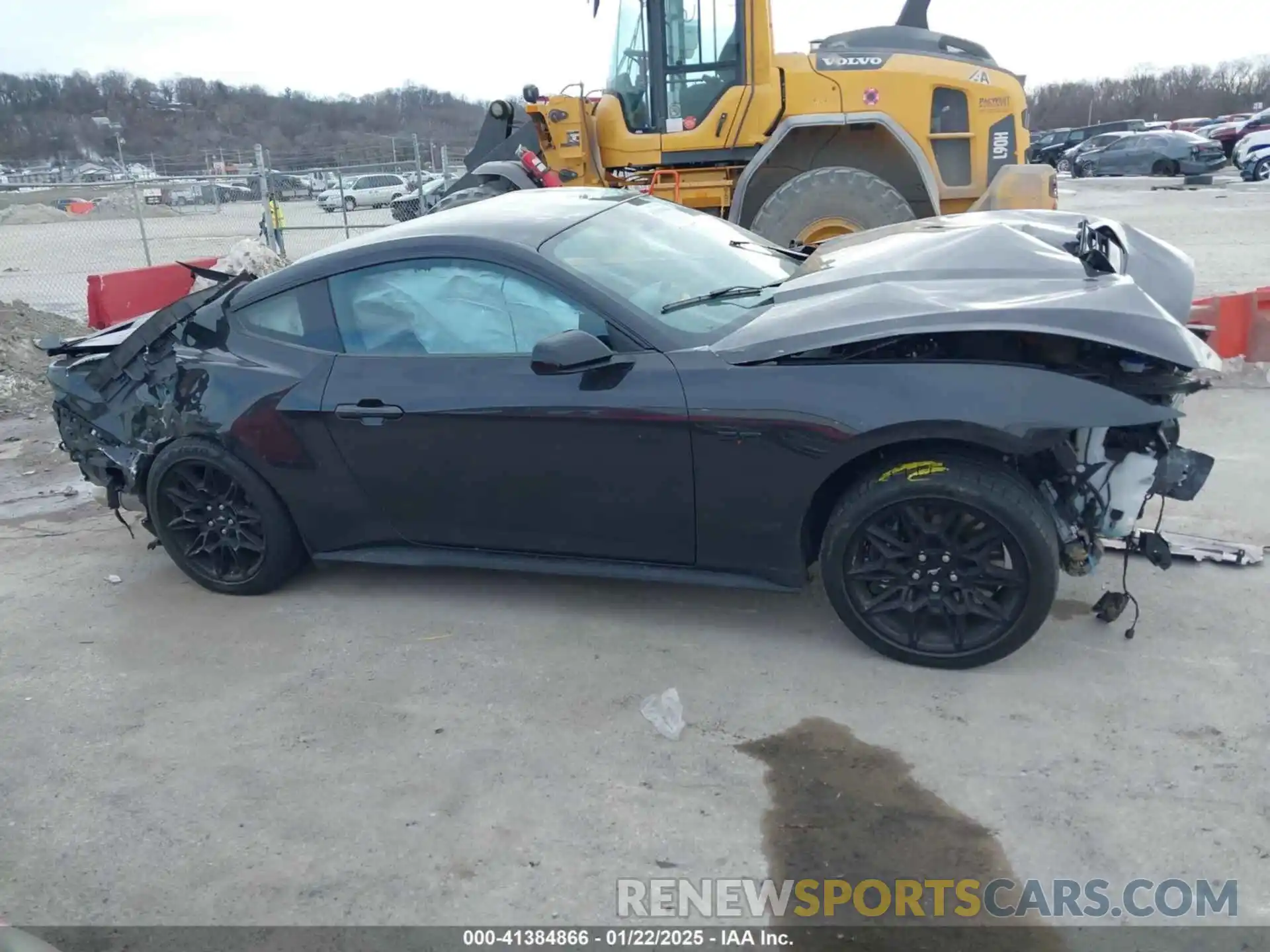 13 Photograph of a damaged car 1FA6P8CF5R5401330 FORD MUSTANG 2024