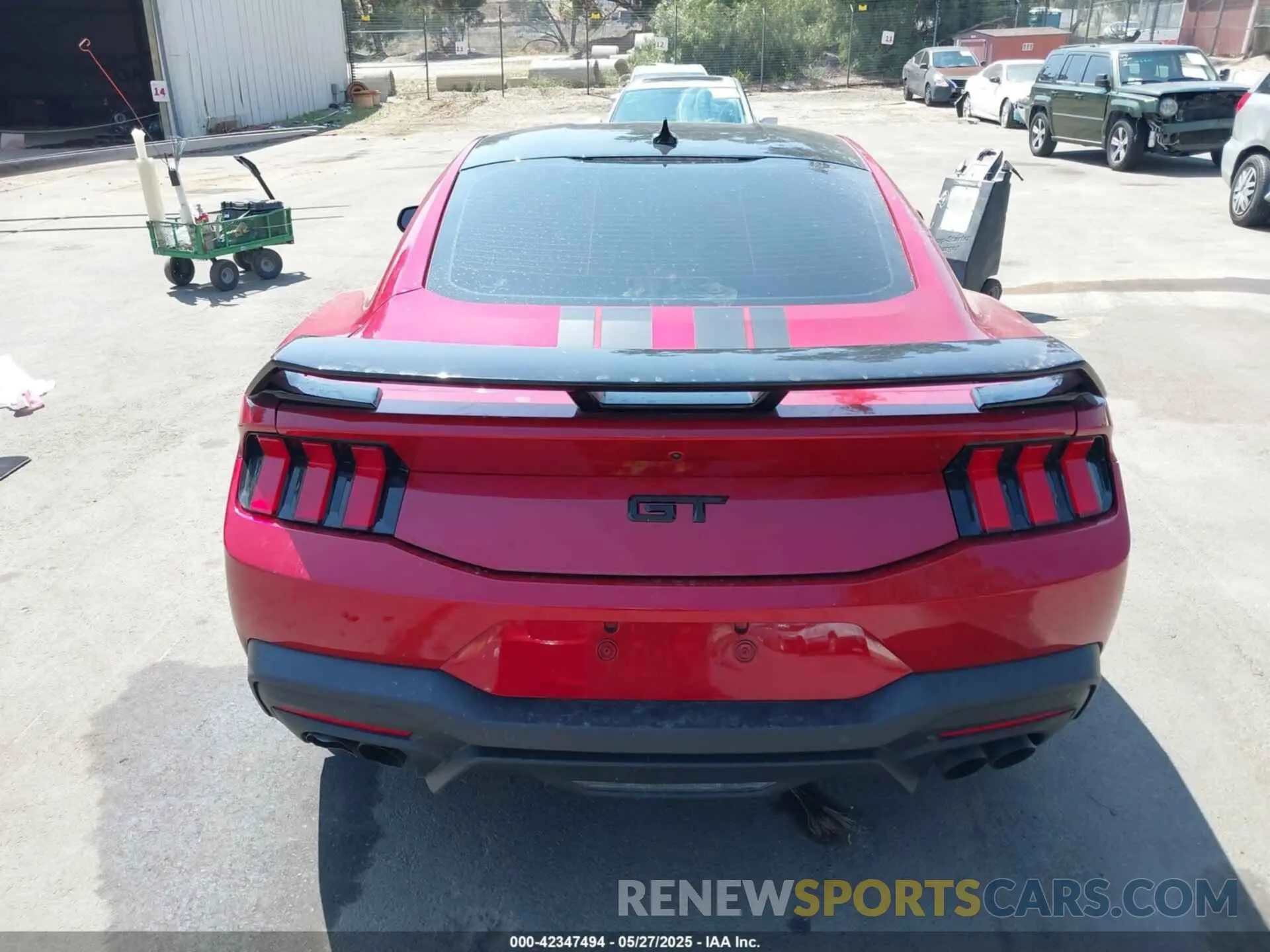 16 Photograph of a damaged car 1FA6P8CF6R5405385 FORD MUSTANG 2024