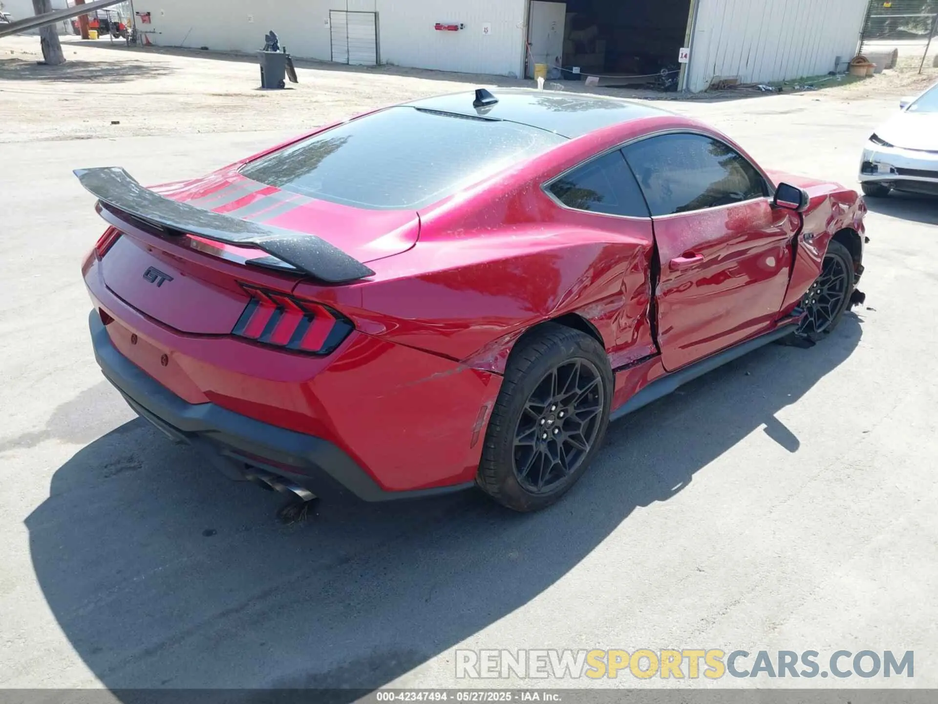 4 Photograph of a damaged car 1FA6P8CF6R5405385 FORD MUSTANG 2024