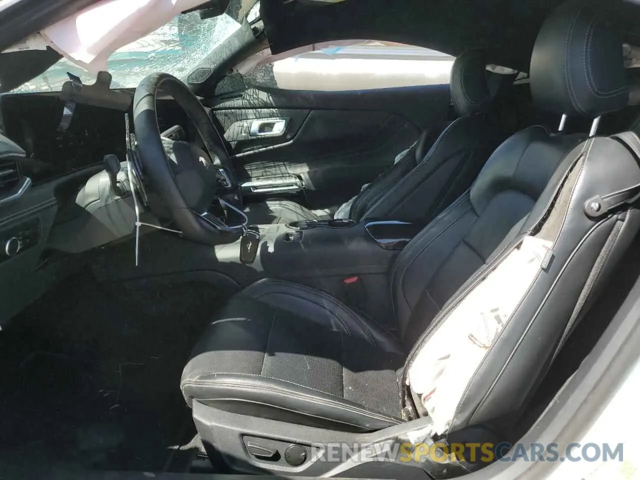 7 Photograph of a damaged car 1FA6P8CF6R5416922 FORD MUSTANG 2024