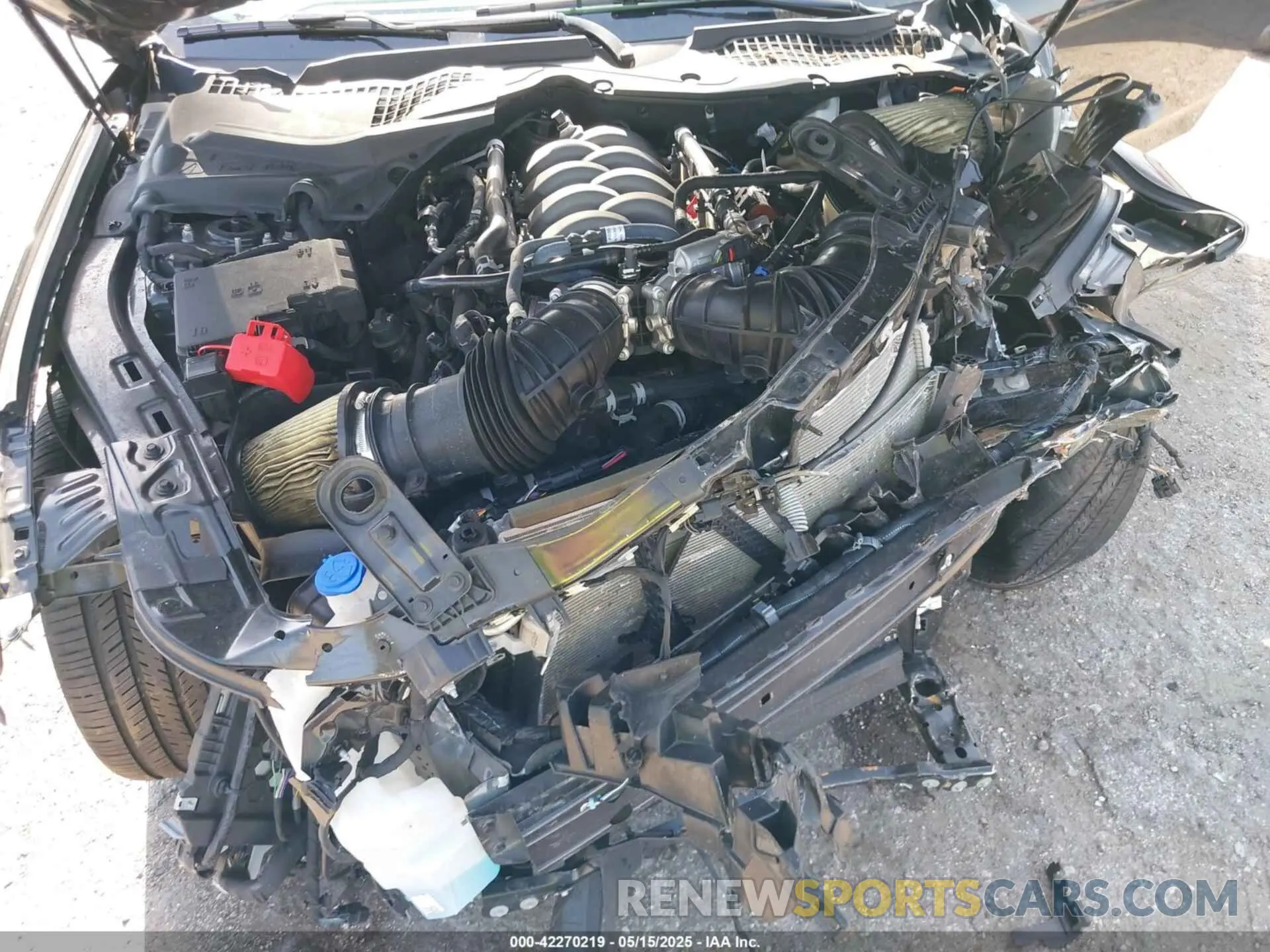 10 Photograph of a damaged car 1FA6P8CF7R5412314 FORD MUSTANG 2024