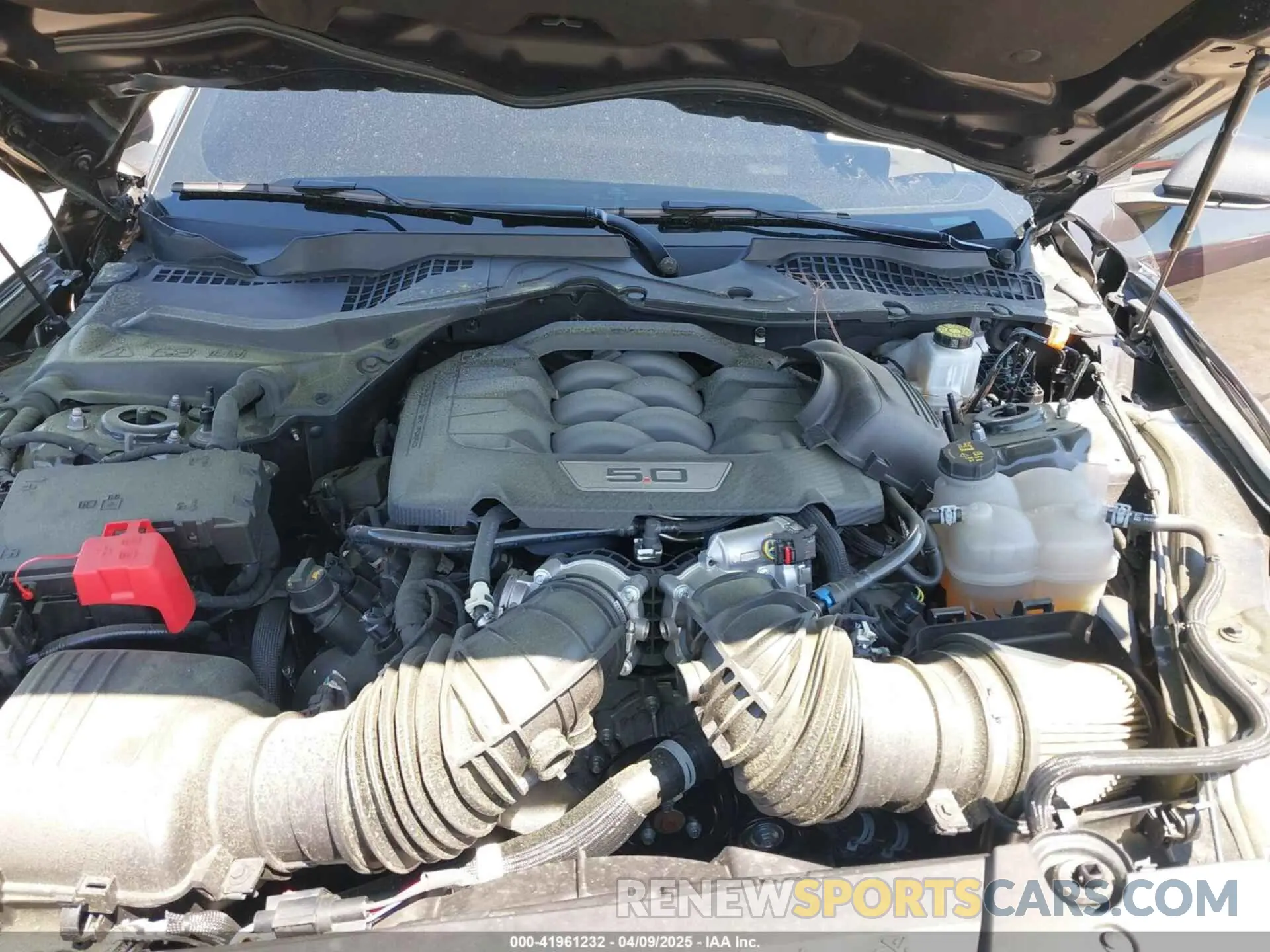 10 Photograph of a damaged car 1FA6P8CF7R5416671 FORD MUSTANG 2024