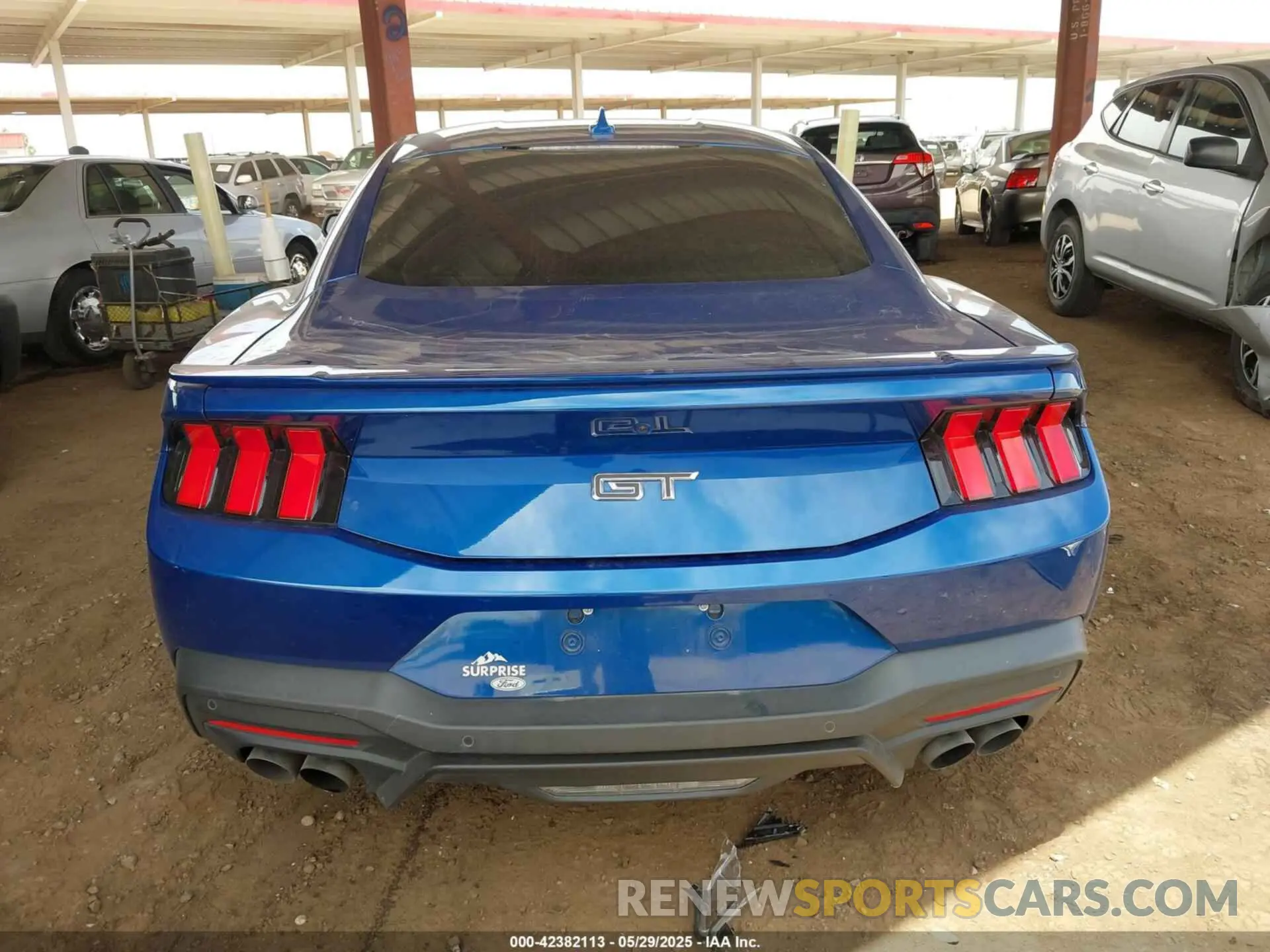 15 Photograph of a damaged car 1FA6P8CF8R5416890 FORD MUSTANG 2024