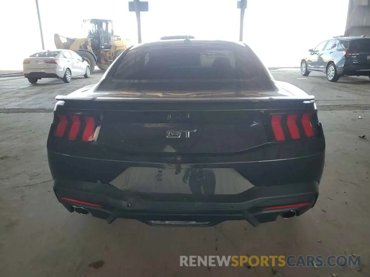 6 Photograph of a damaged car 1FA6P8CF8R5417490 FORD MUSTANG 2024