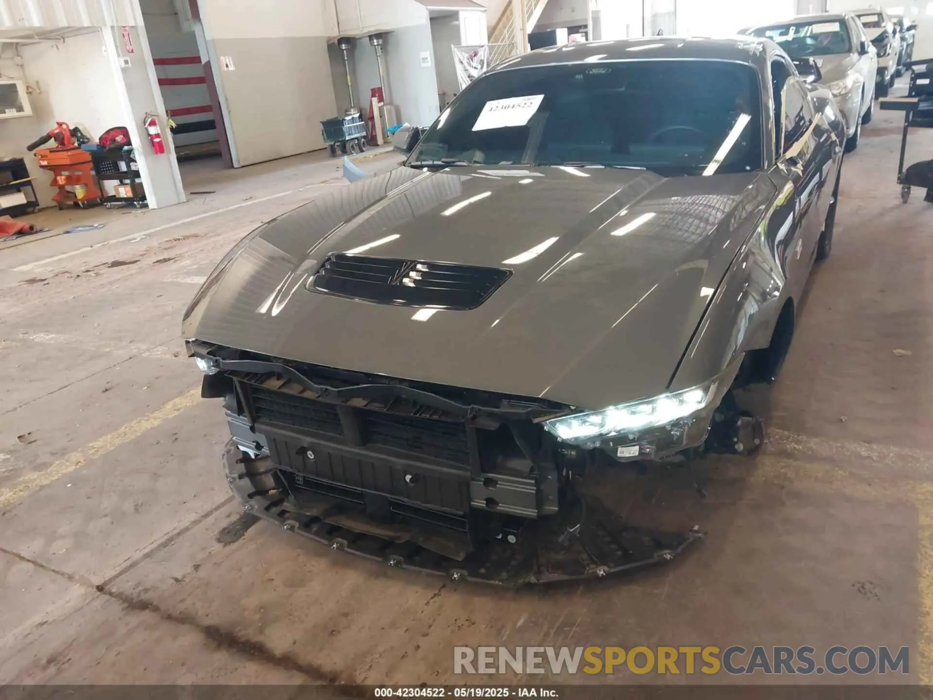 19 Photograph of a damaged car 1FA6P8CF9R5419104 FORD MUSTANG 2024