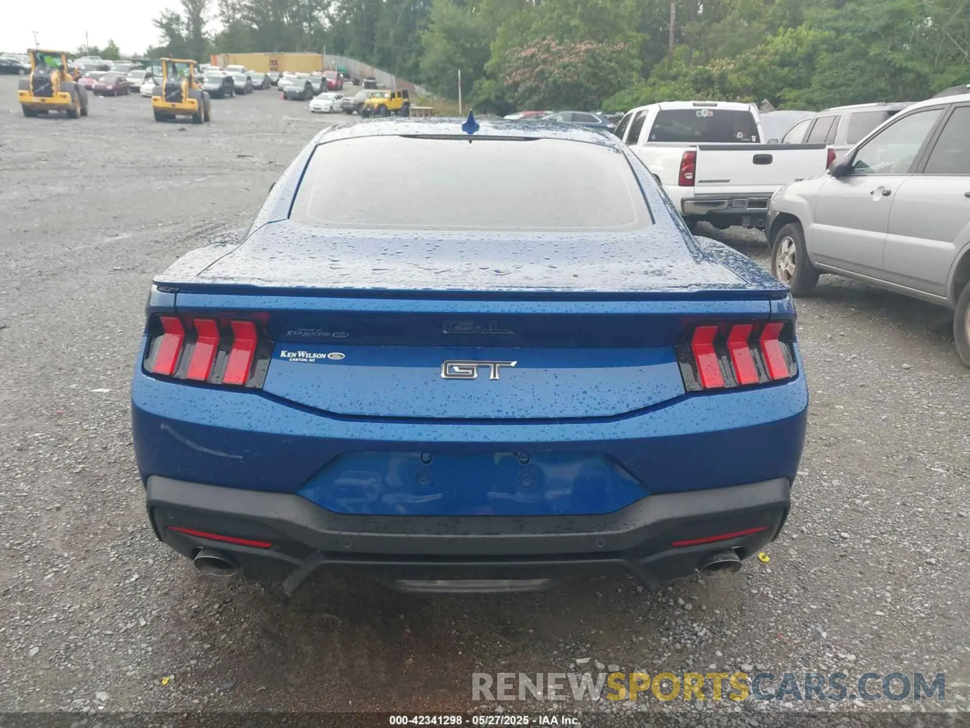 16 Photograph of a damaged car 1FA6P8CFXR5410203 FORD MUSTANG 2024