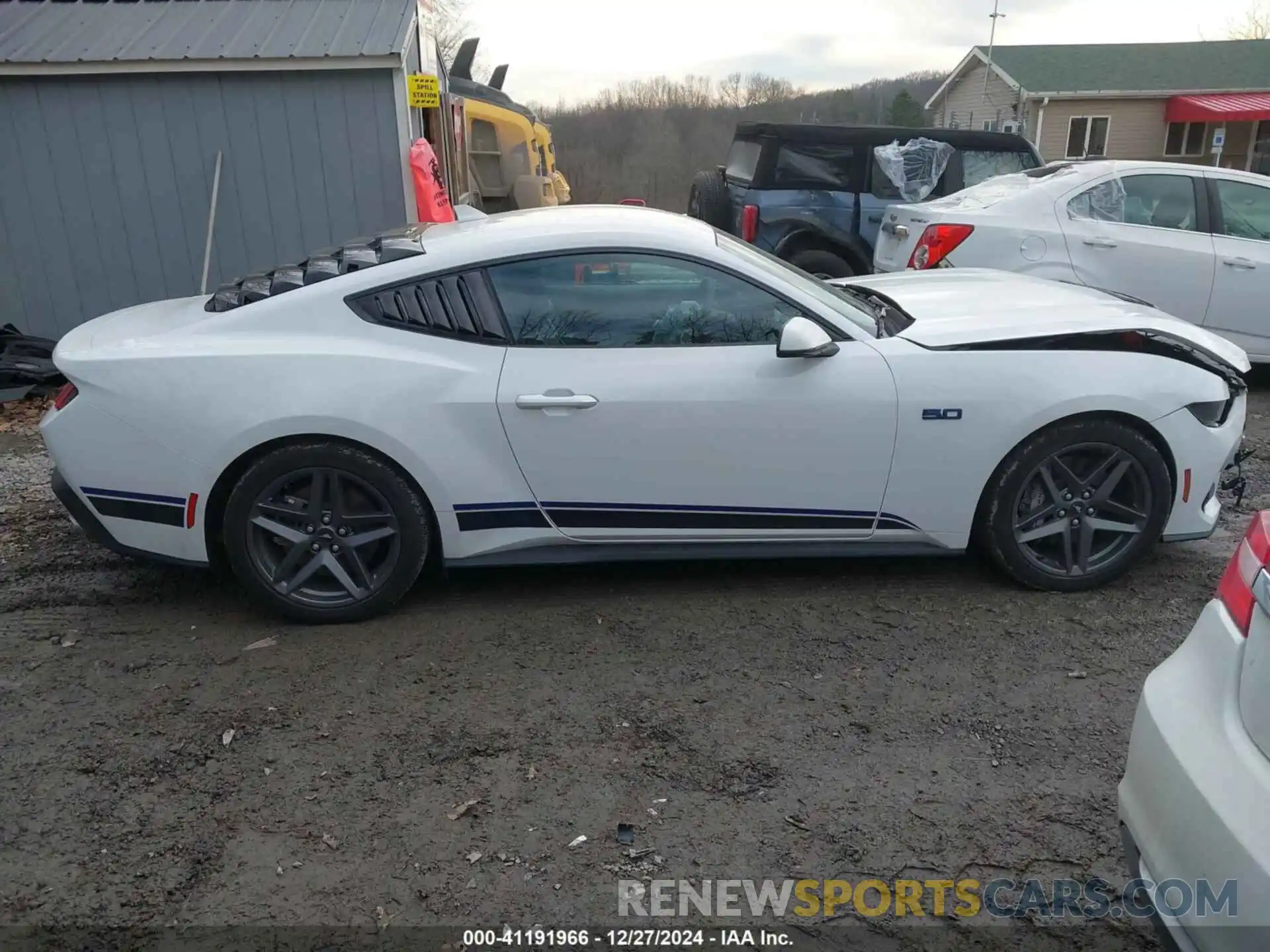 13 Photograph of a damaged car 1FA6P8CFXR5421122 FORD MUSTANG 2024