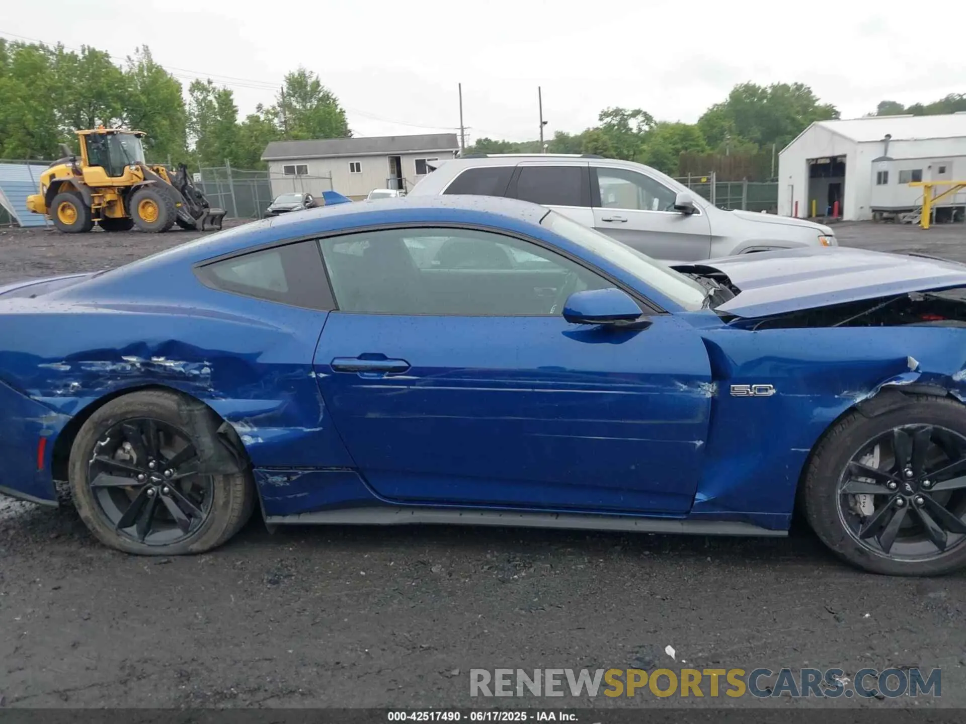 13 Photograph of a damaged car 1FA6P8CFXR5422268 FORD MUSTANG 2024