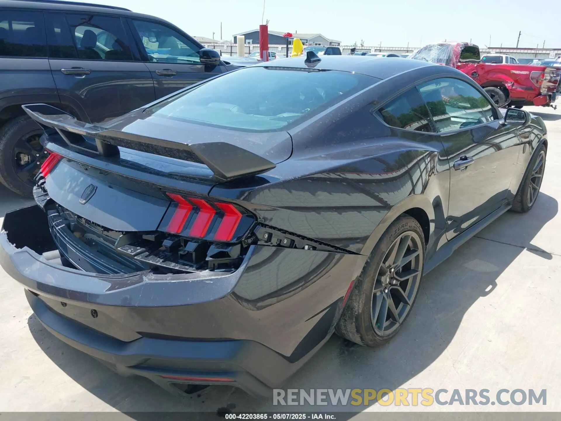 4 Photograph of a damaged car 1FA6P8R03R5506838 FORD MUSTANG 2024