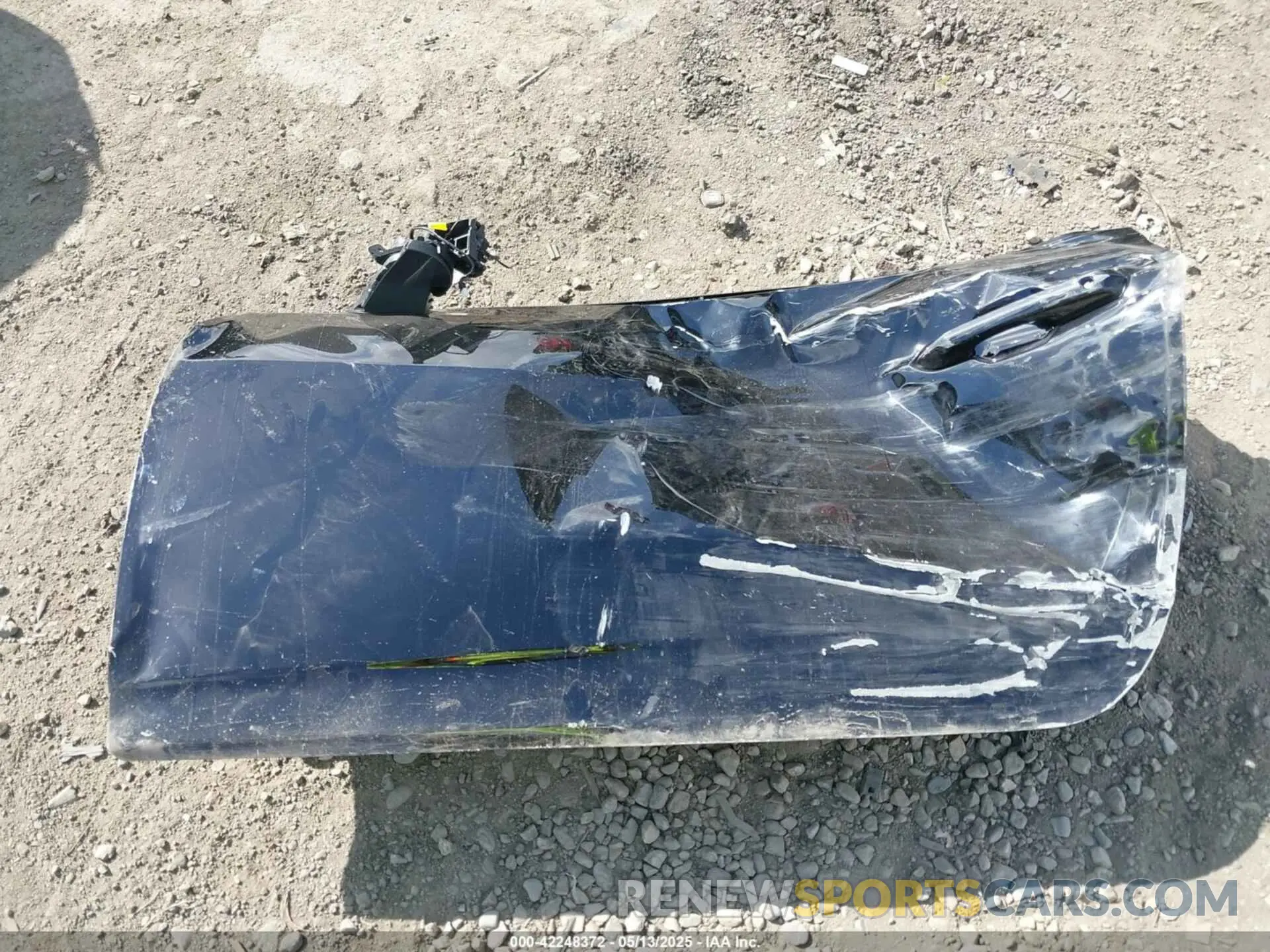 12 Photograph of a damaged car 1FA6P8R0XR5507436 FORD MUSTANG 2024