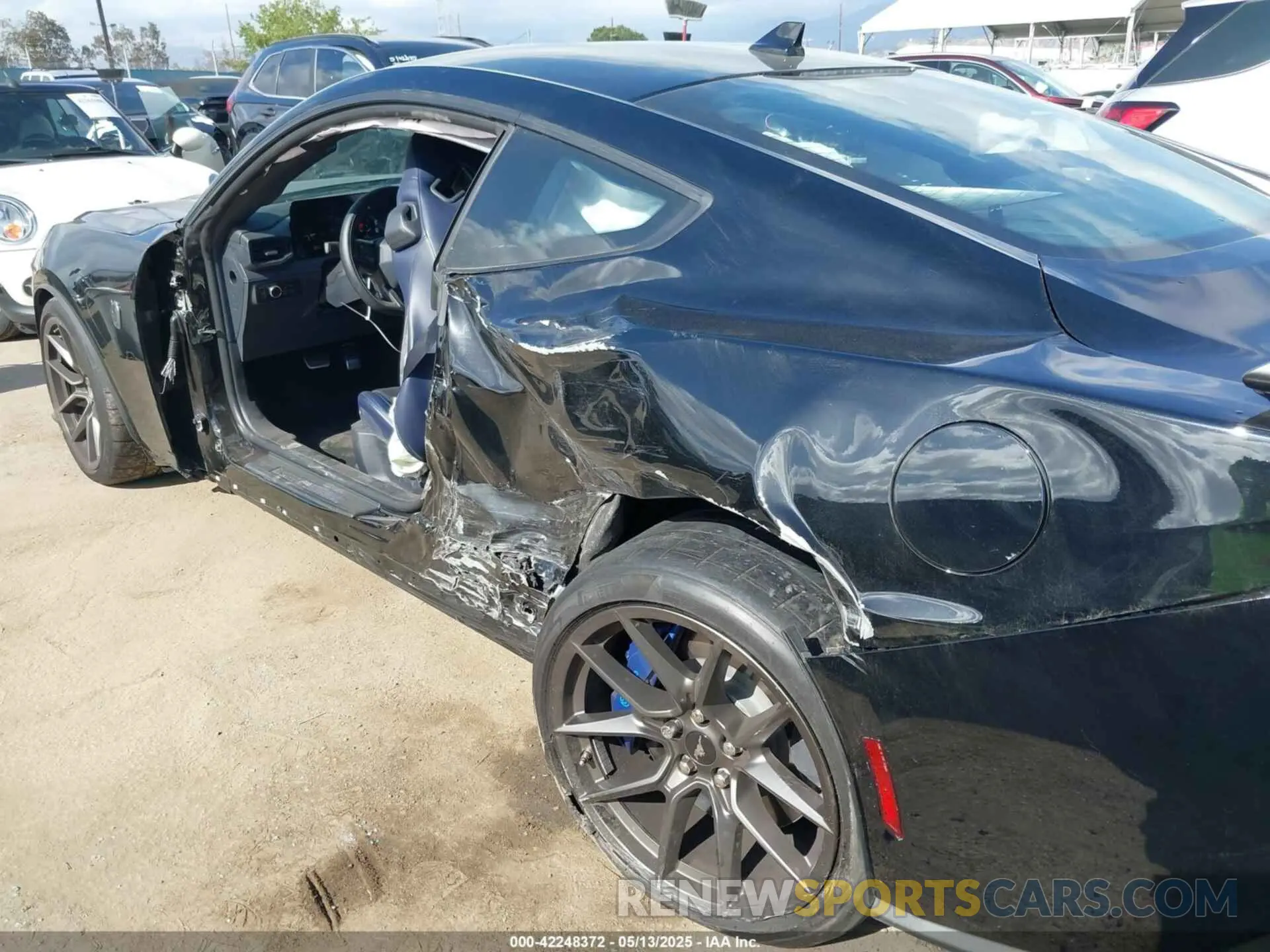 6 Photograph of a damaged car 1FA6P8R0XR5507436 FORD MUSTANG 2024