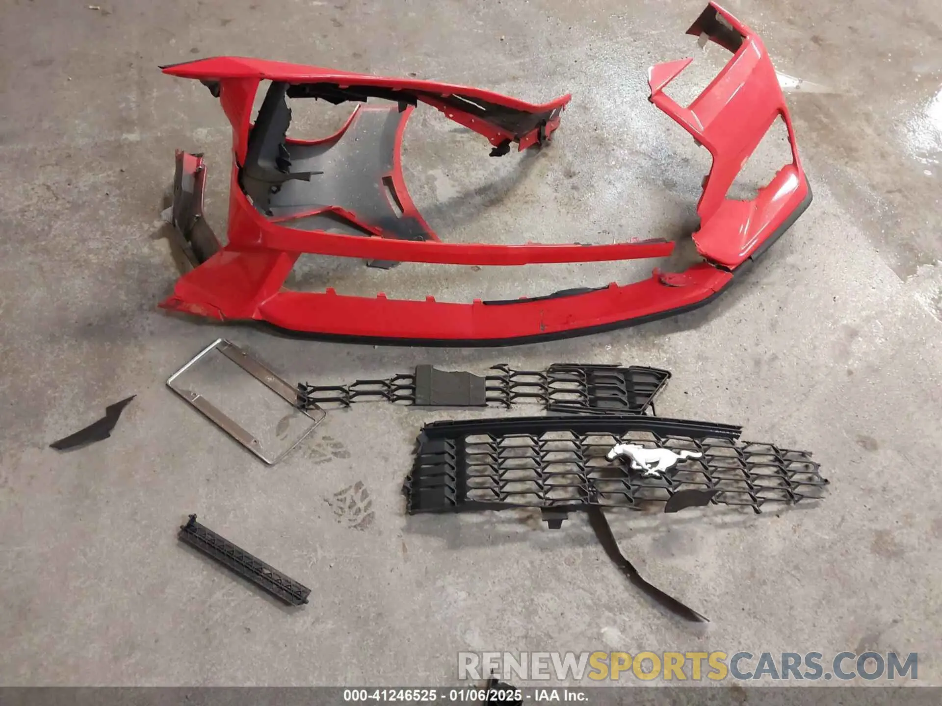 12 Photograph of a damaged car 1FA6P8TH0R5113118 FORD MUSTANG 2024
