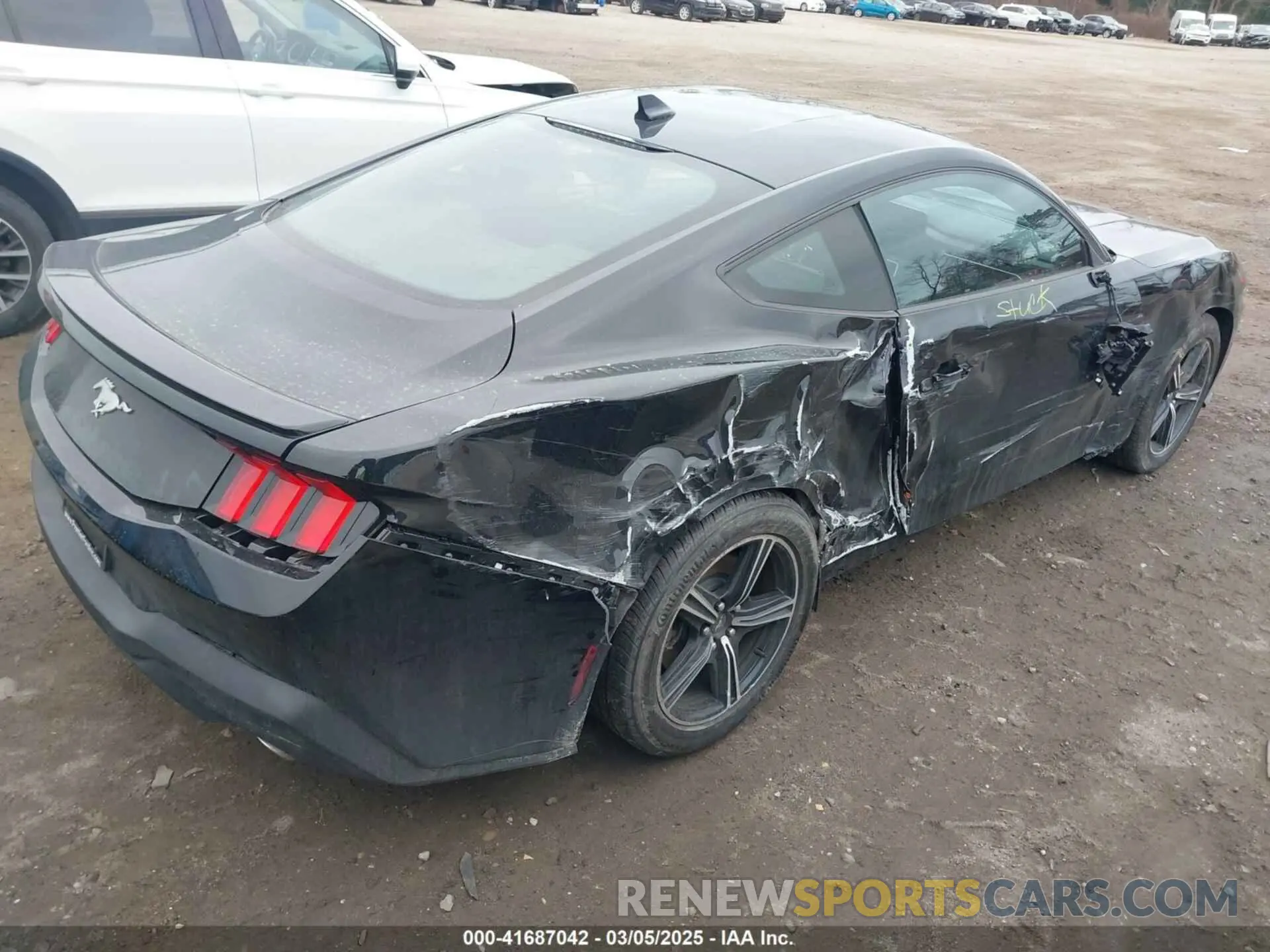 4 Photograph of a damaged car 1FA6P8TH0R5134826 FORD MUSTANG 2024