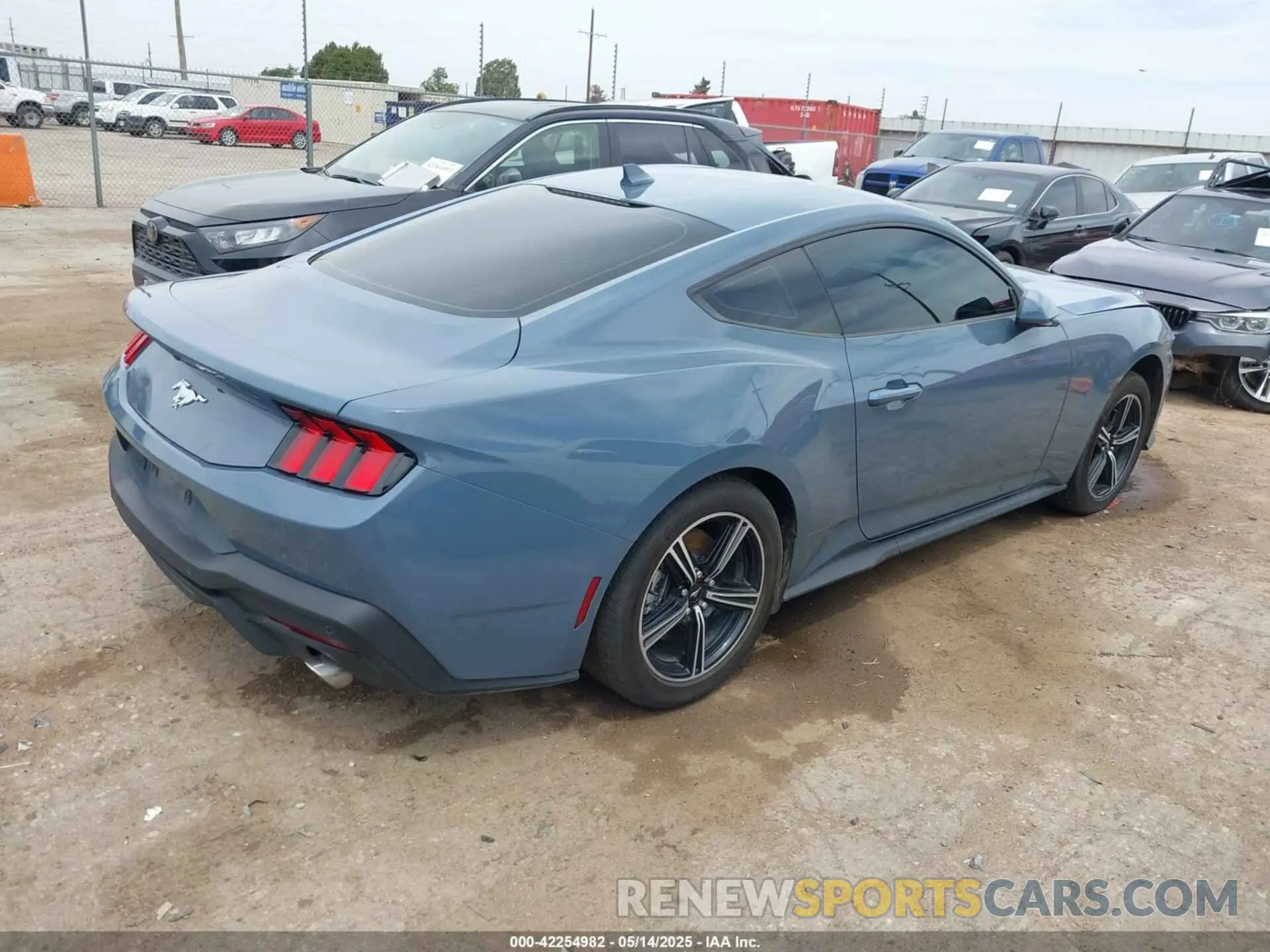4 Photograph of a damaged car 1FA6P8TH0R5146037 FORD MUSTANG 2024