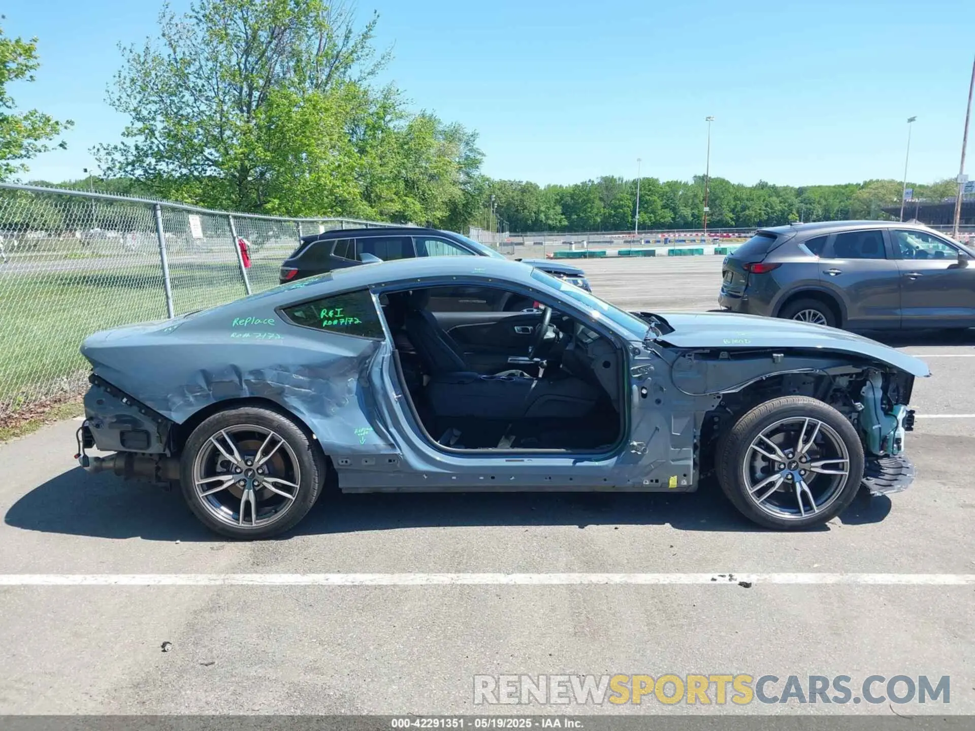13 Photograph of a damaged car 1FA6P8TH0R5149827 FORD MUSTANG 2024