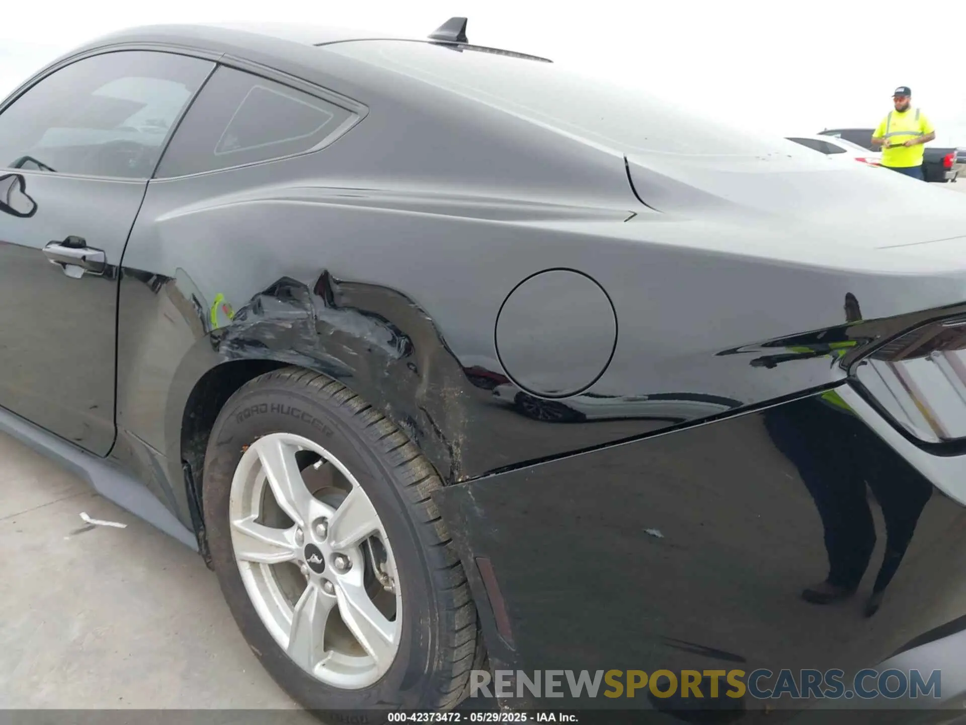 20 Photograph of a damaged car 1FA6P8TH1R5105612 FORD MUSTANG 2024