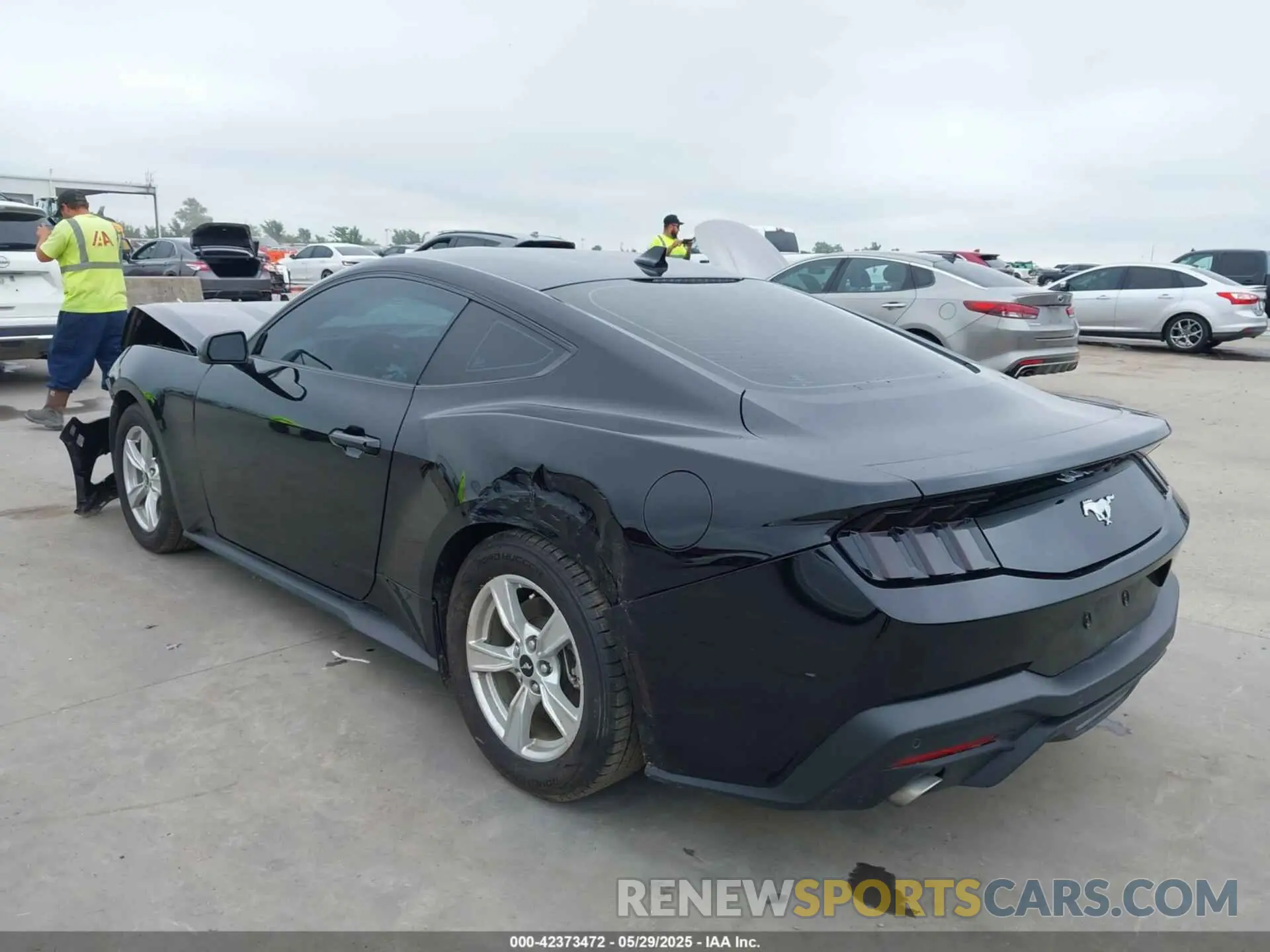 3 Photograph of a damaged car 1FA6P8TH1R5105612 FORD MUSTANG 2024