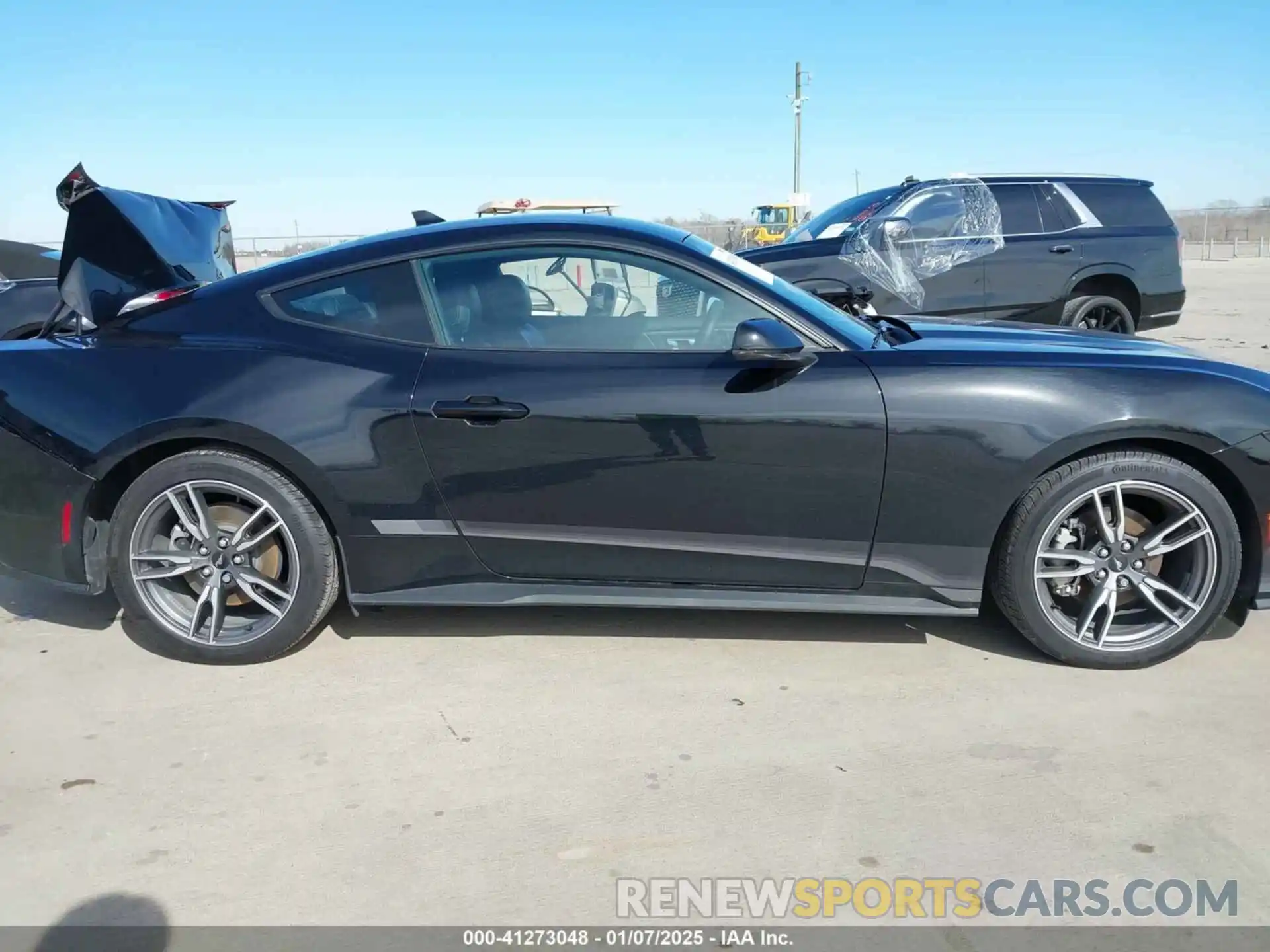 13 Photograph of a damaged car 1FA6P8TH1R5109644 FORD MUSTANG 2024