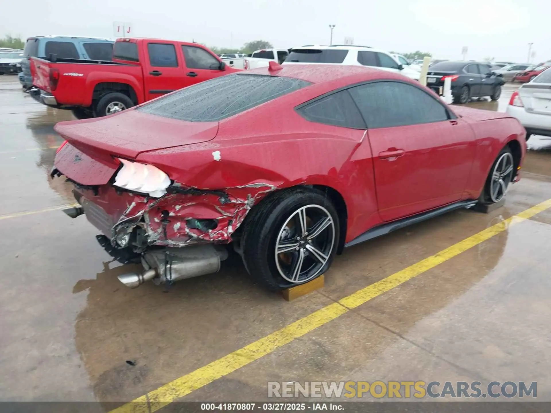 4 Photograph of a damaged car 1FA6P8TH1R5118456 FORD MUSTANG 2024
