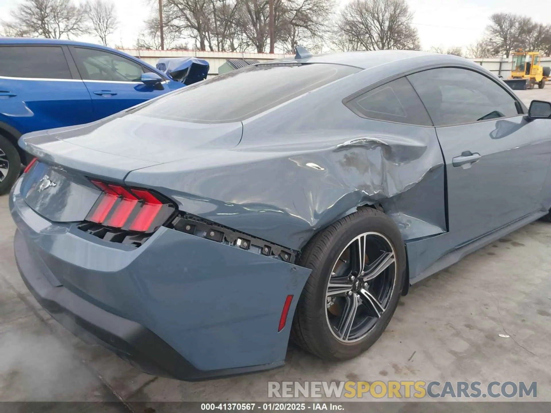 6 Photograph of a damaged car 1FA6P8TH2R5146587 FORD MUSTANG 2024