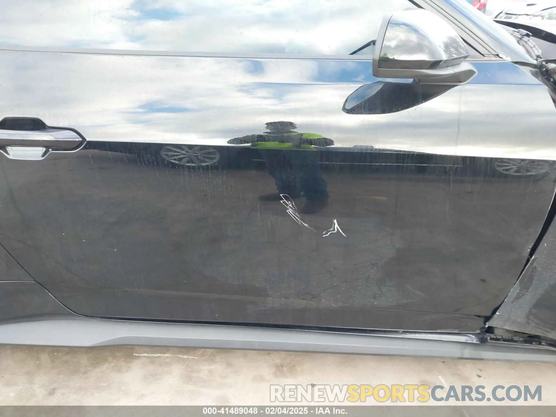 21 Photograph of a damaged car 1FA6P8TH8R5118535 FORD MUSTANG 2024