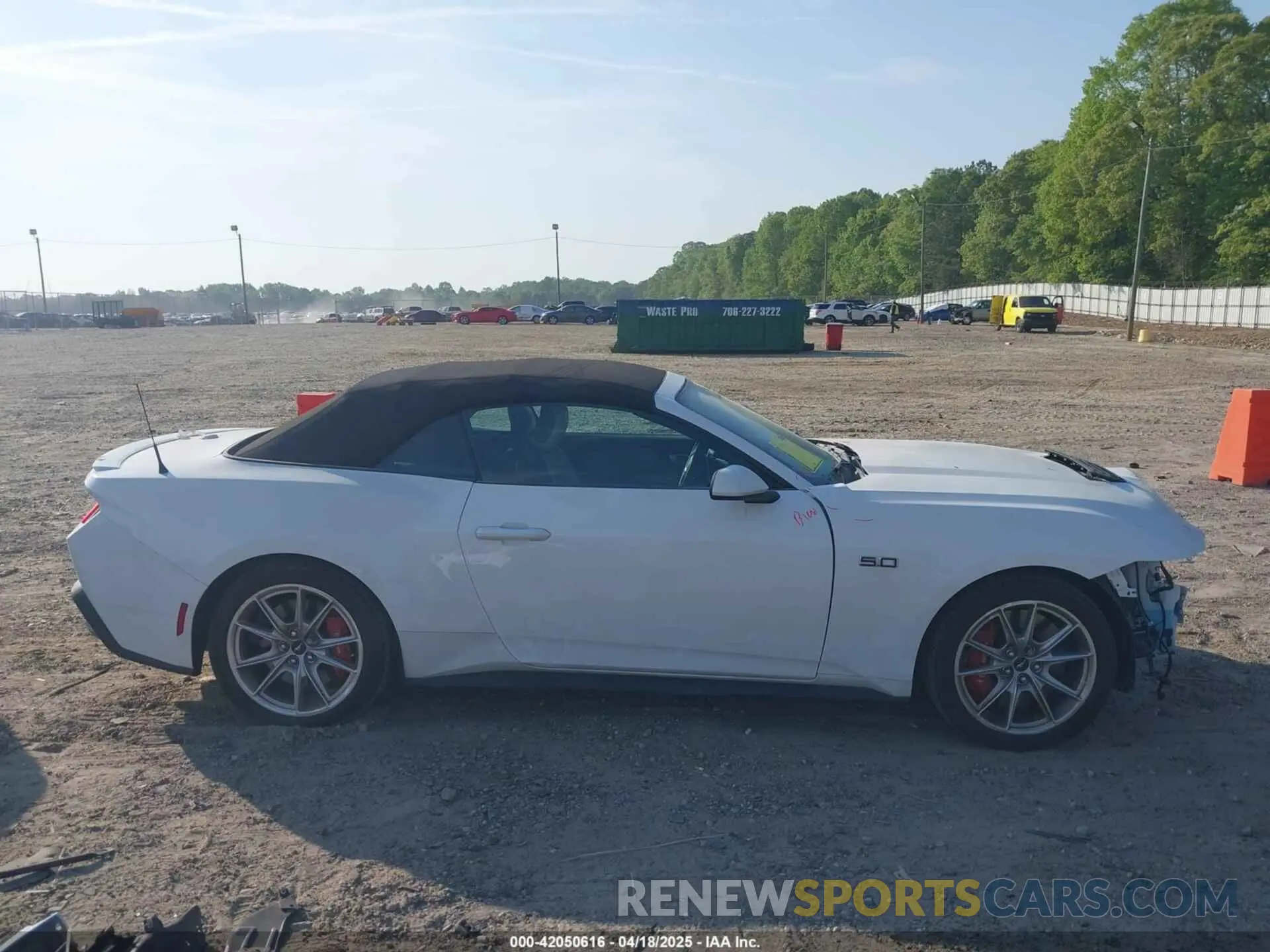 14 Photograph of a damaged car 1FAGP8FF1R5114180 FORD MUSTANG 2024