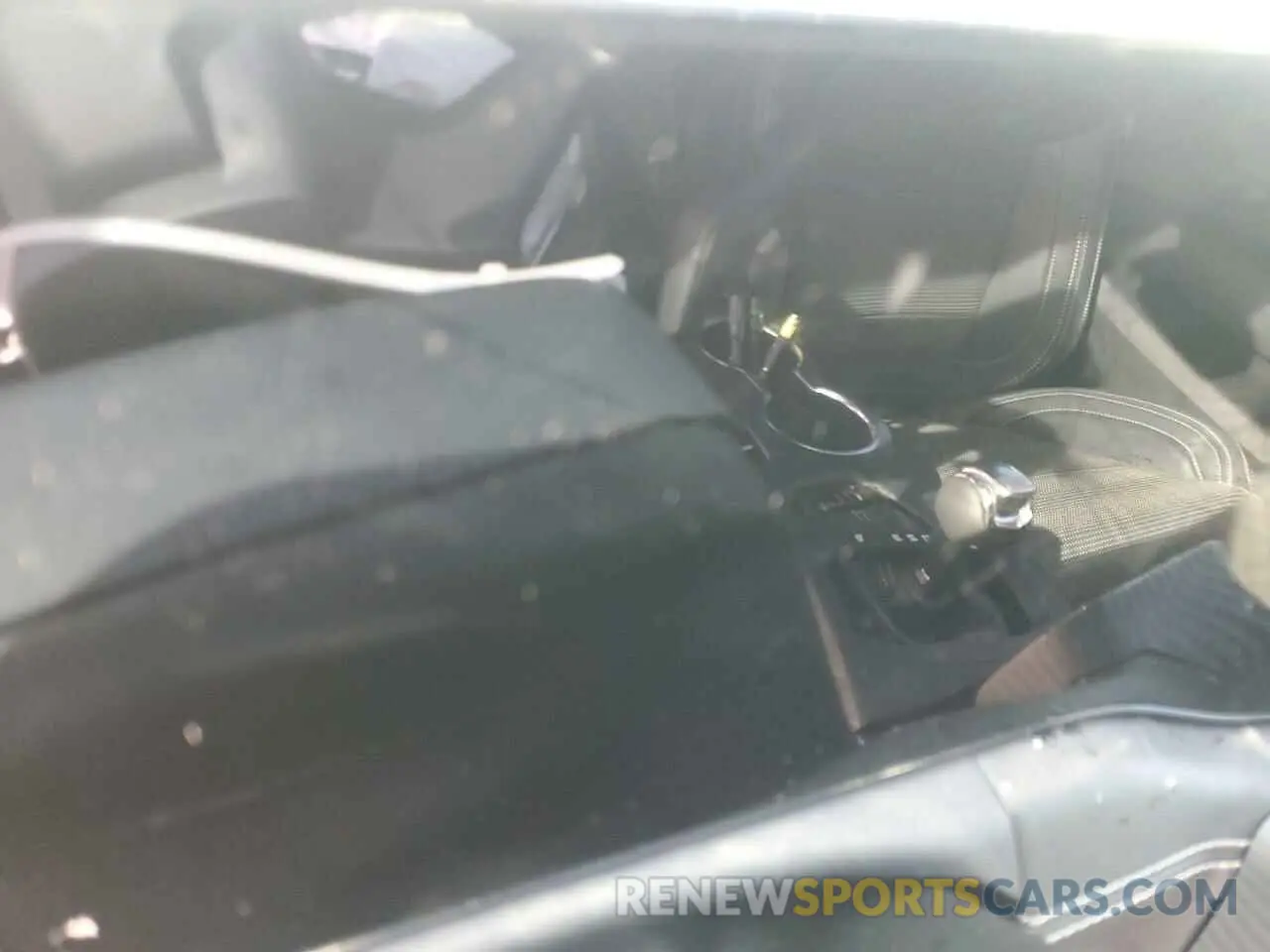 9 Photograph of a damaged car 1FAGP8FF8R5126634 FORD MUSTANG 2024