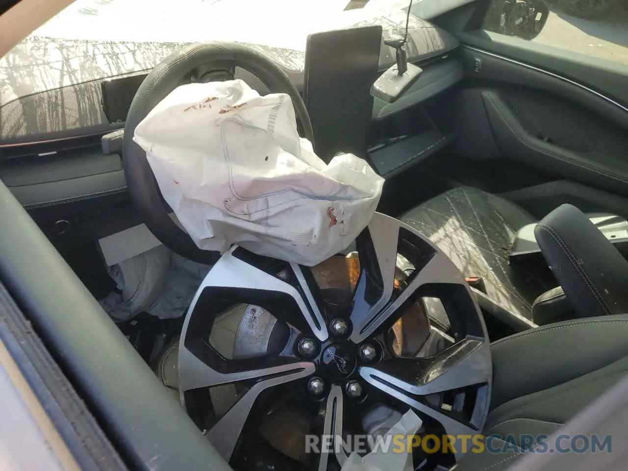 8 Photograph of a damaged car 3FMTK1R45RMA37201 FORD MUSTANG 2024